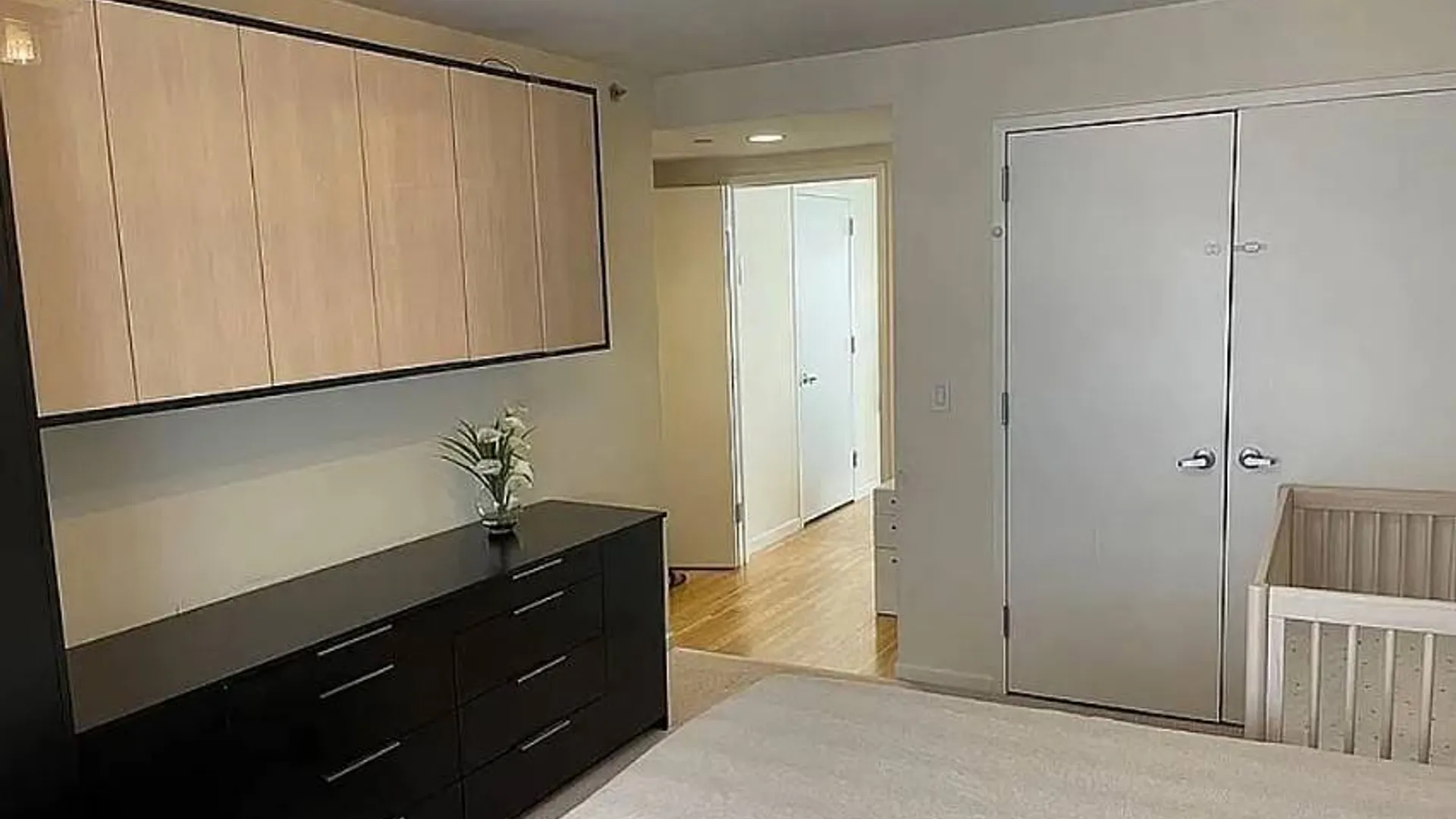 Property at 11624 Grosvenor Ln, RICHMOND HILL, NY 11418 32
