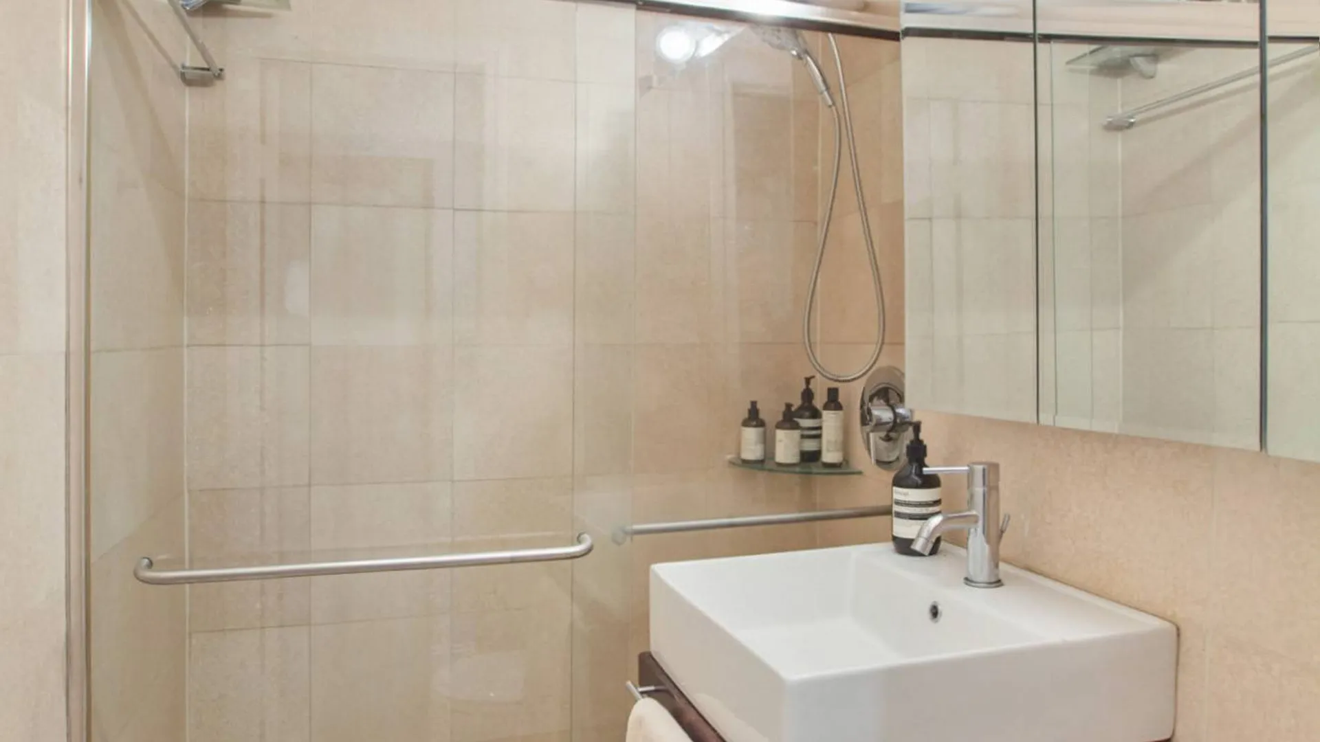 Property at 30 East 22nd Street, New York, NY 10010 8