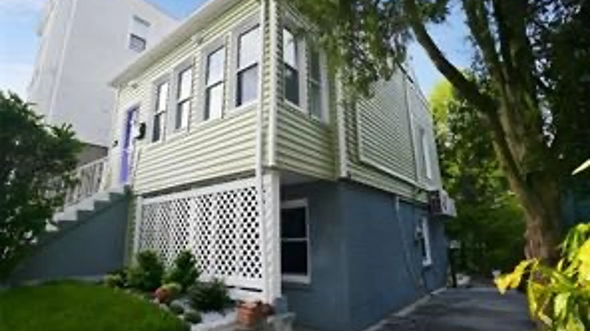 Property at 122 Oliver Ave, Yonkers, NY 10701 3