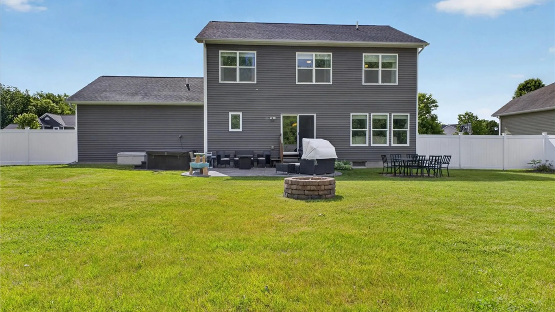 Property at 205 York Bay Trail, Henrietta, NY 14586 46