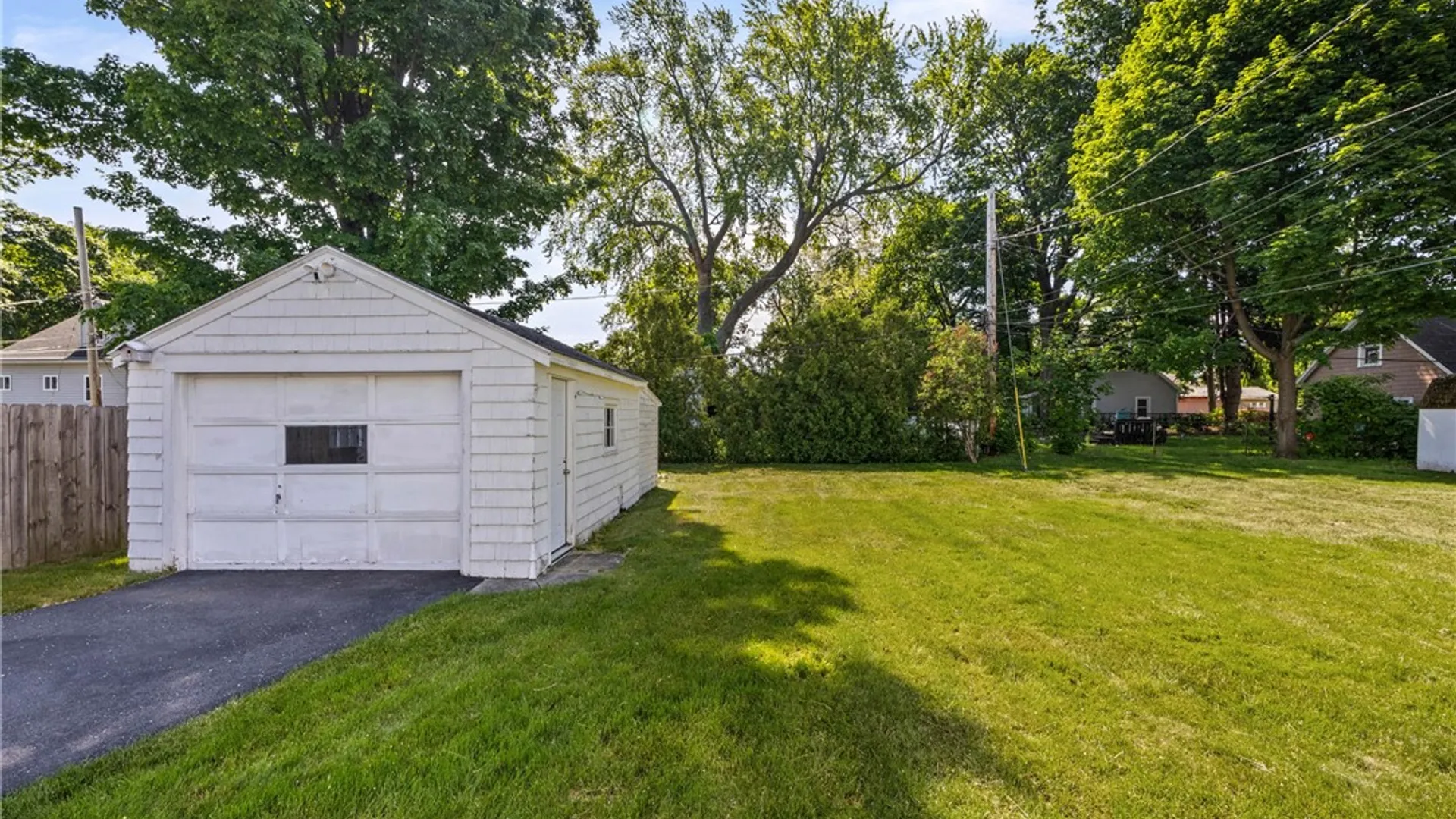 Property at 283 Stone Rd Road, Greece, NY 14616 37
