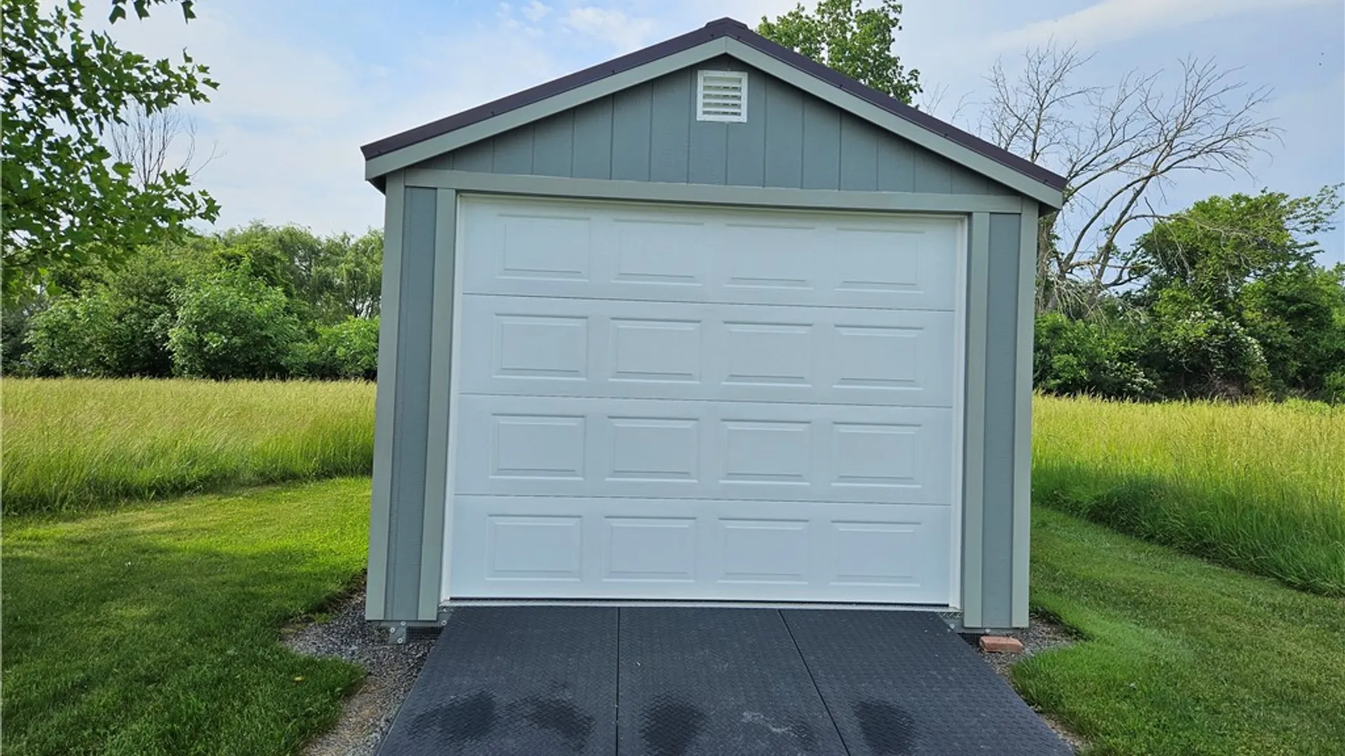 Property at 857 W Bloomfield Rd, Mendon, NY 14472 48