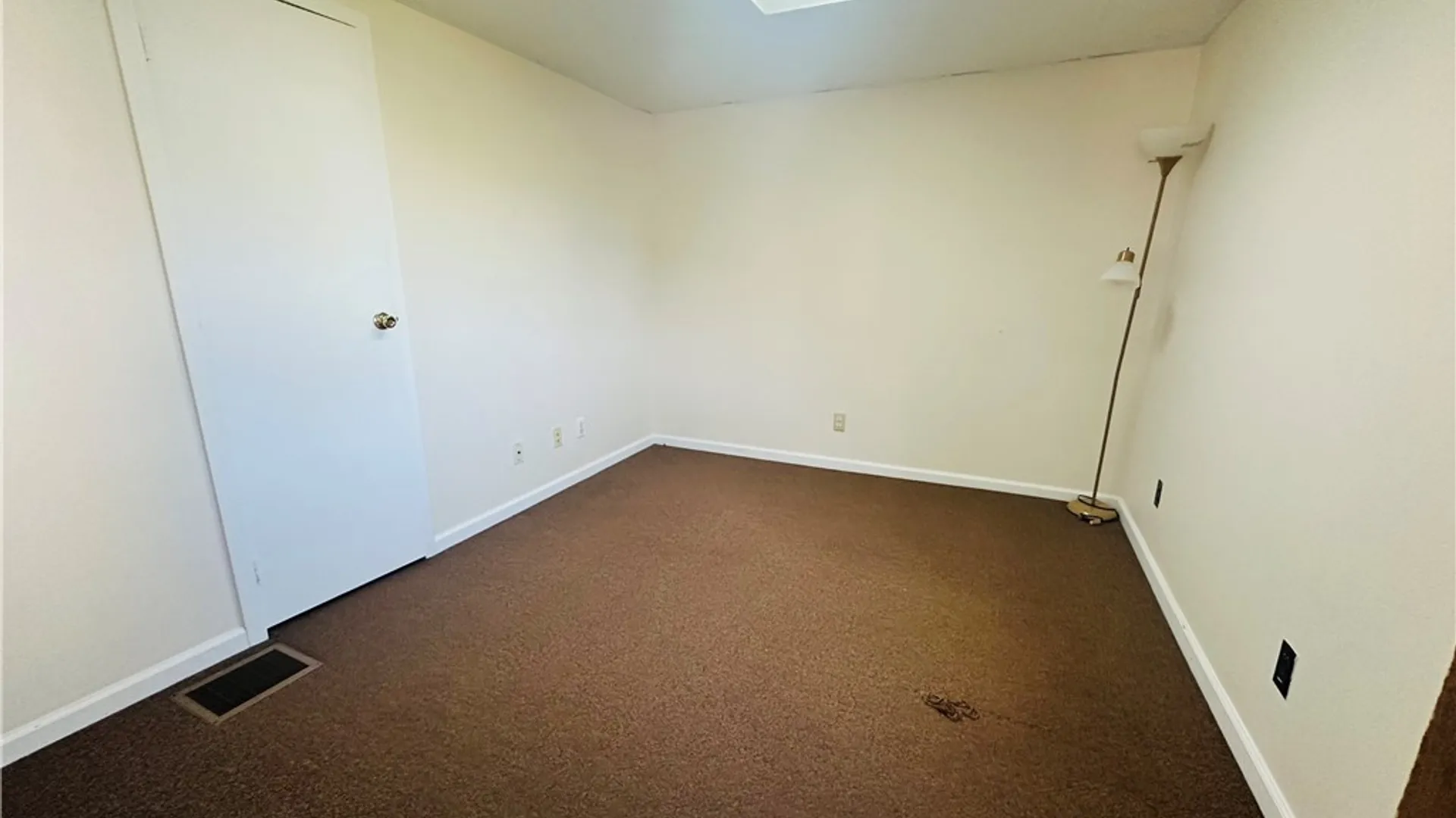 Property at 8 John Street, Oswego, NY 13126 5