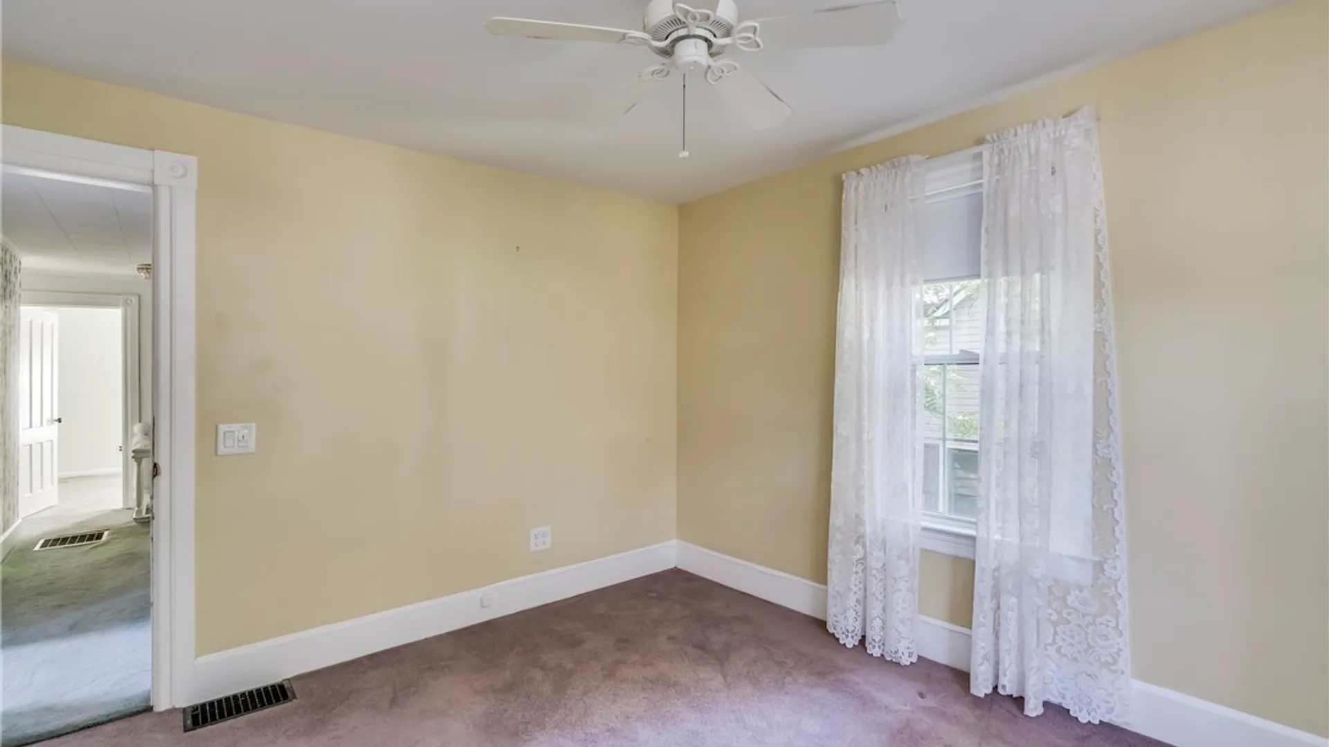 Property at 352 N Indiana Avenue, Watertown City, NY 13601 46