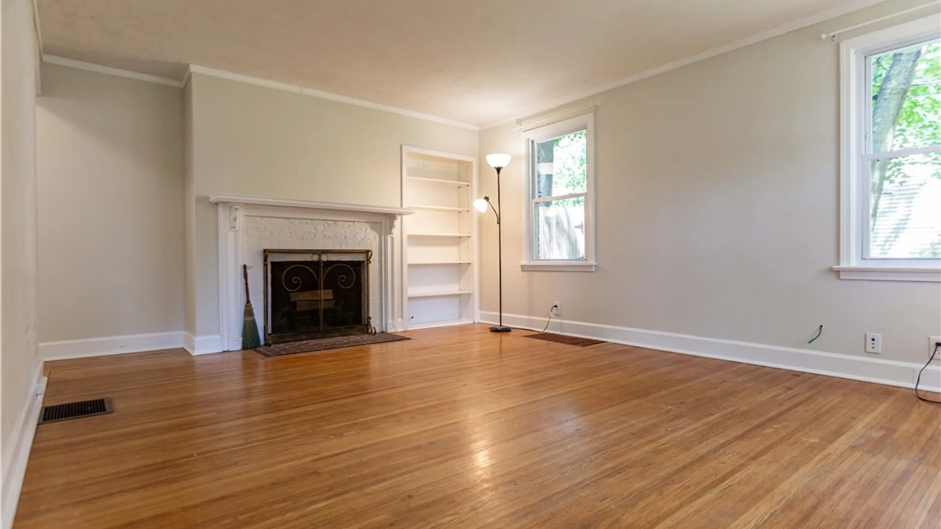 Property at 39 Ridgewood Drive, Irondequoit, NY 14622 8