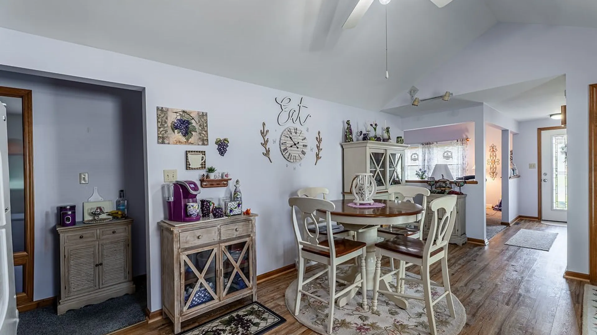 Property at 7001 Deborah Lane, Wheatfield, NY 14304 8