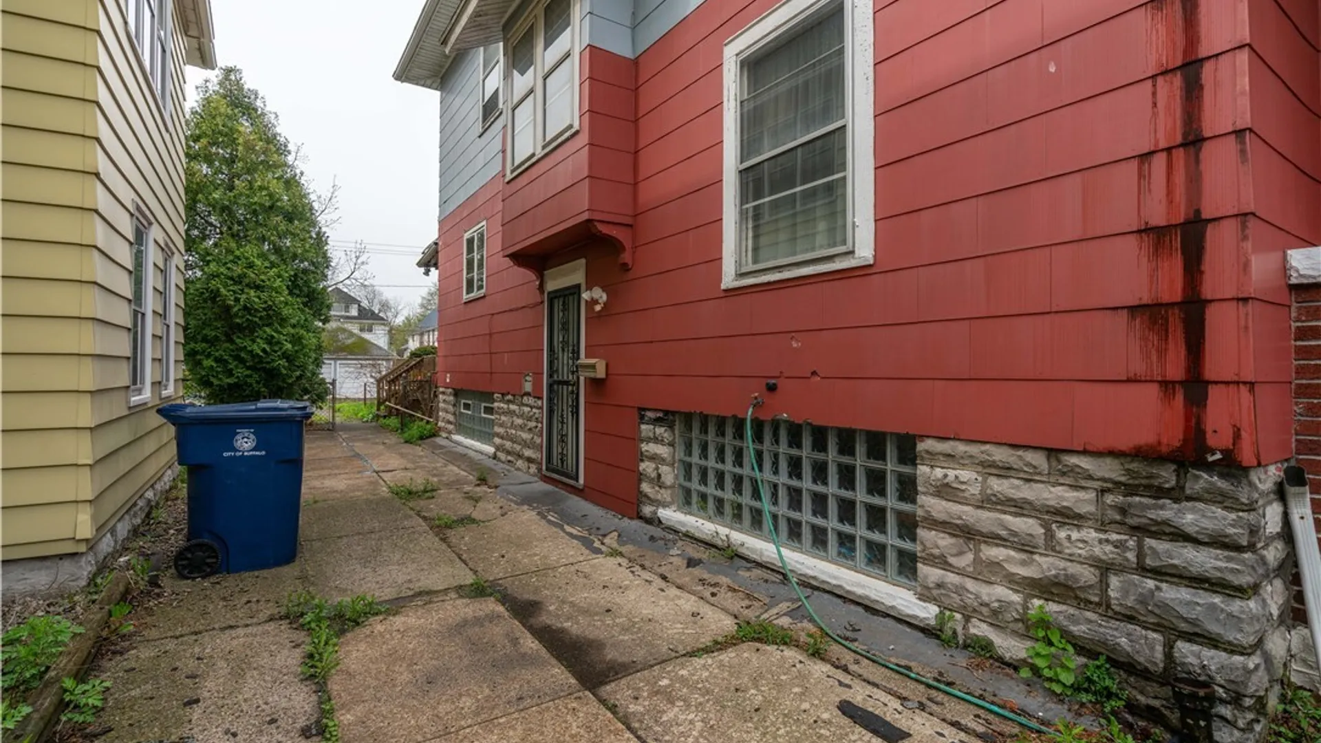 Property at 45 Highgate Avenue, Buffalo, NY 14214 22