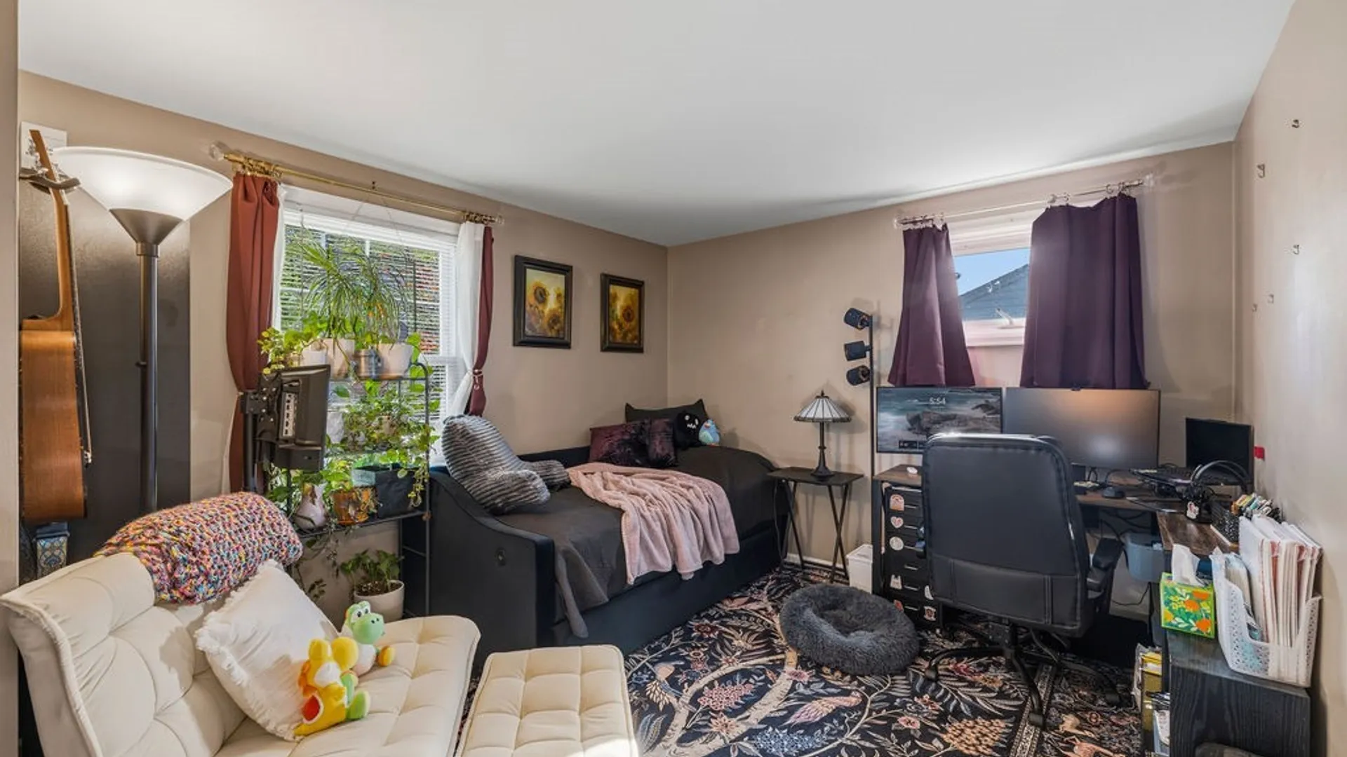 Property at 12 Sudbury Lane, Amherst, NY 14221 15