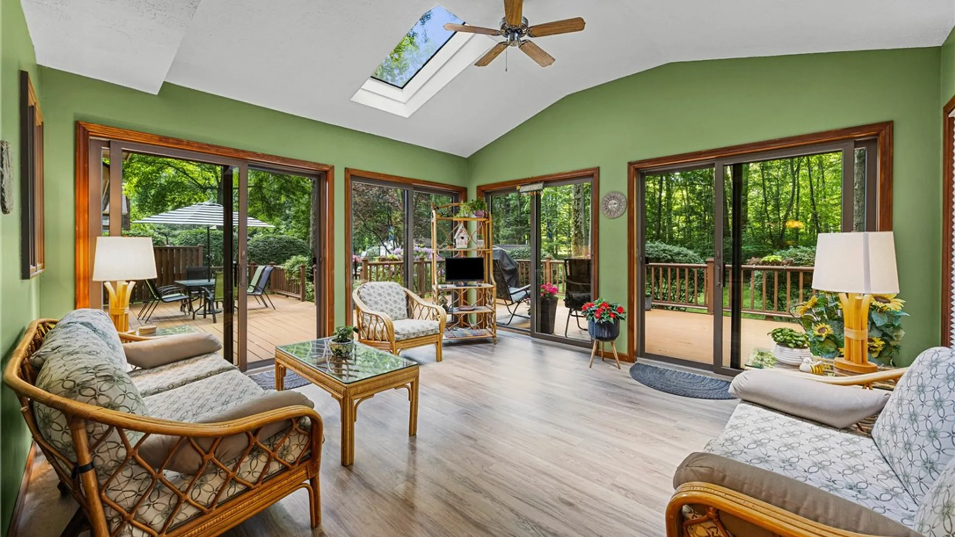 Property at 477 Maplewoods Lane, Webster, NY 14580 15