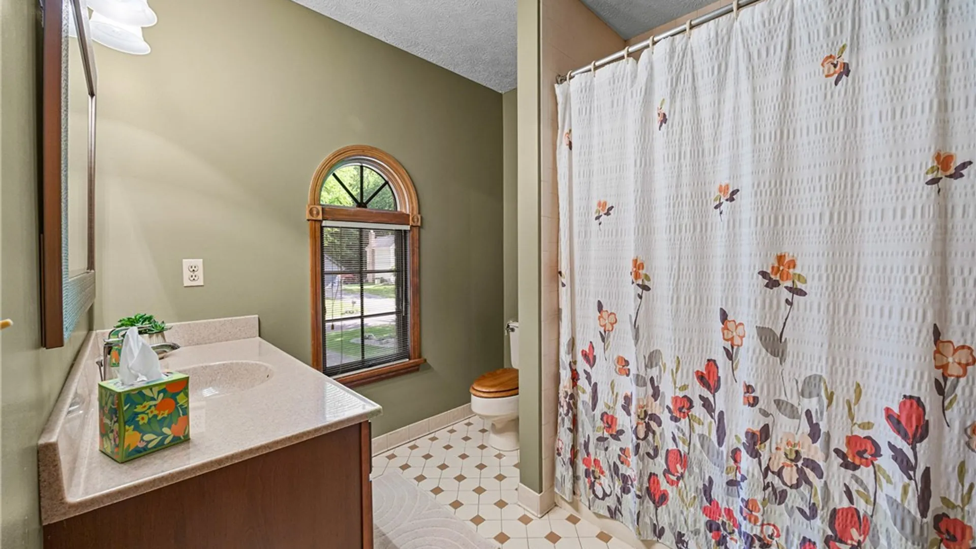 Property at 477 Maplewoods Lane, Webster, NY 14580 31