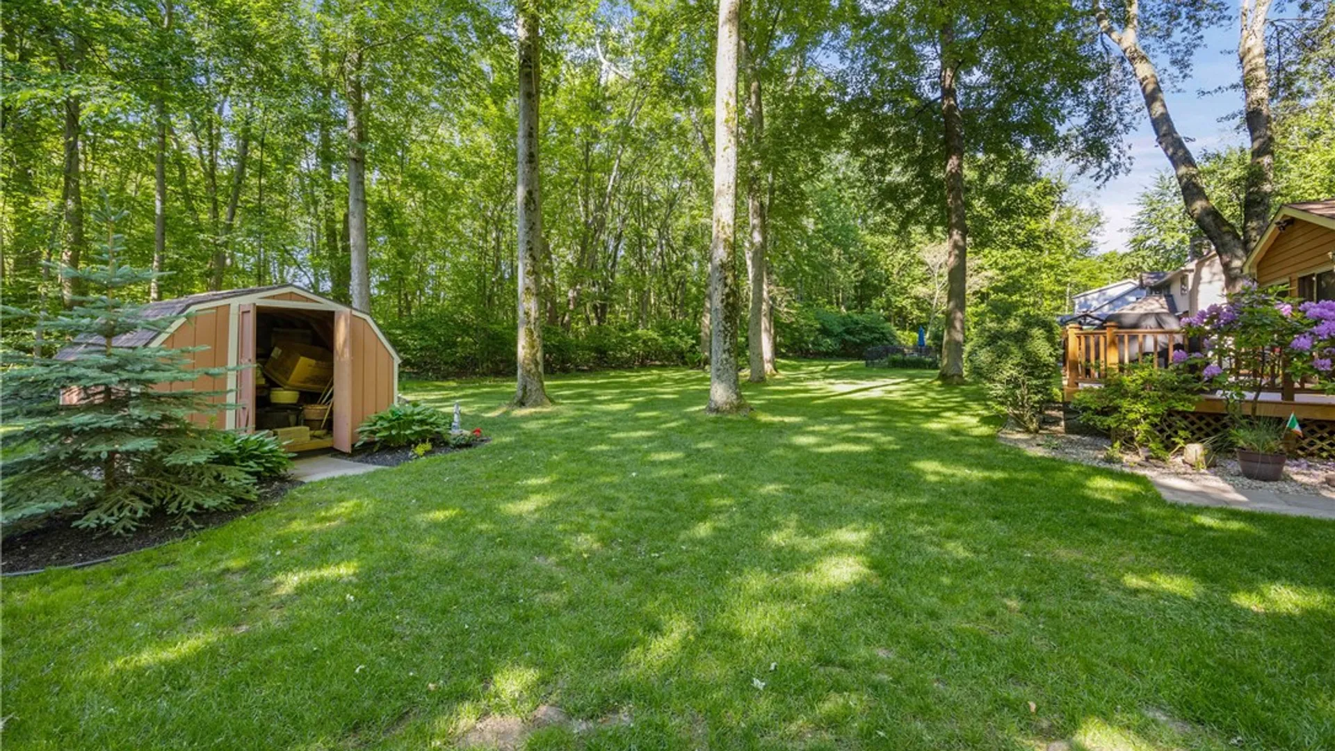 Property at 477 Maplewoods Lane, Webster, NY 14580 45