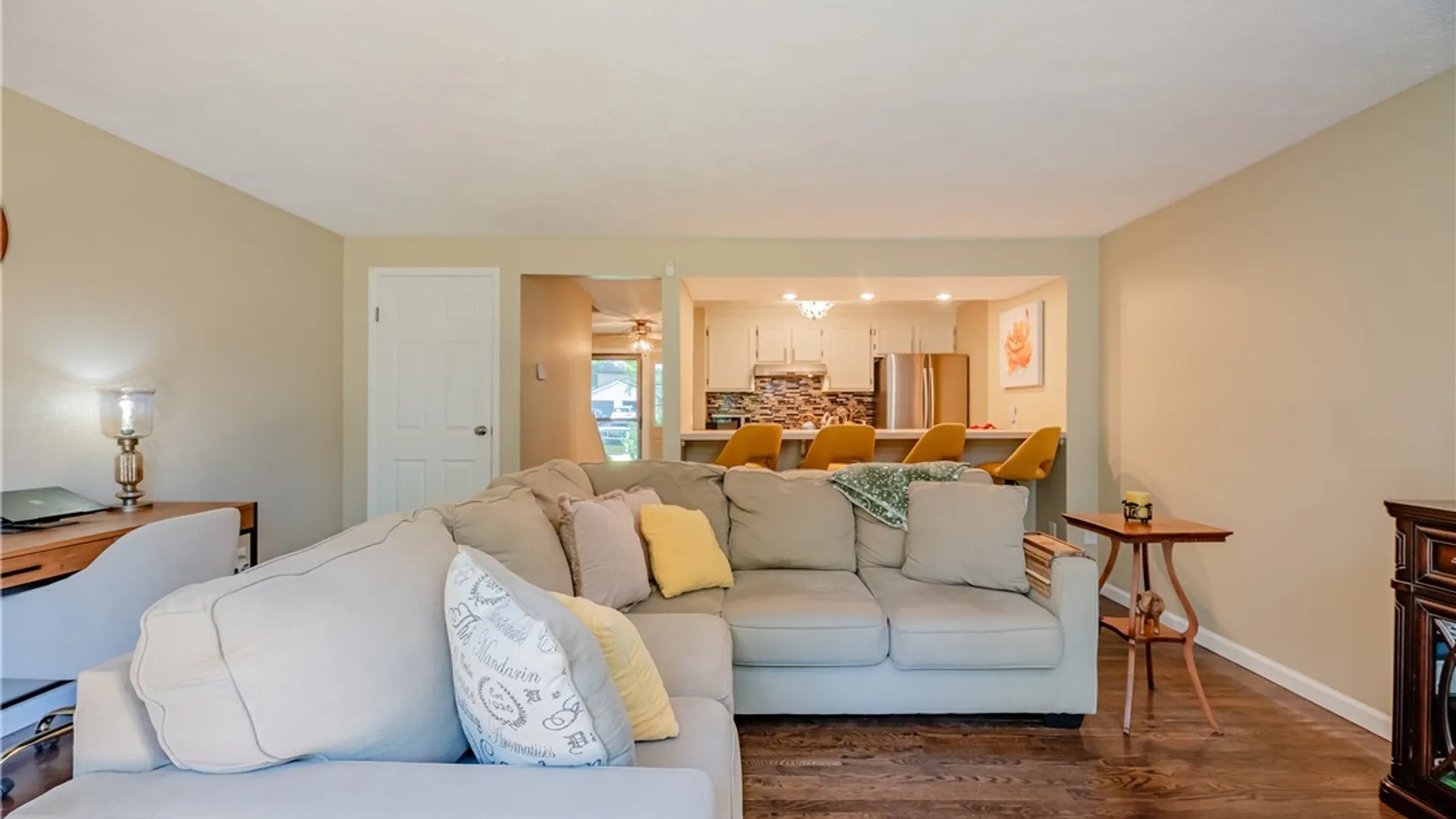 Property at 16 Devonshire Circle, Penfield, NY 14526 12