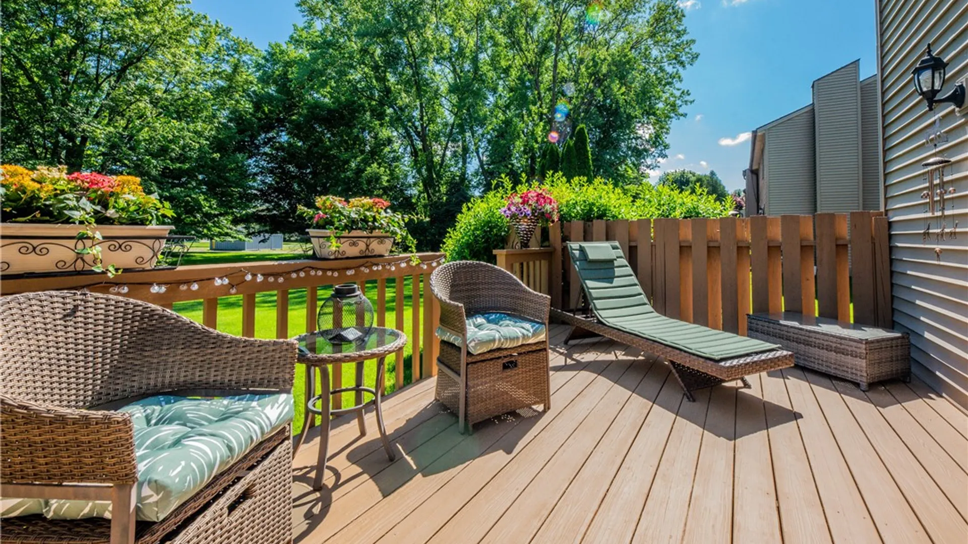 Property at 16 Devonshire Circle, Penfield, NY 14526 29