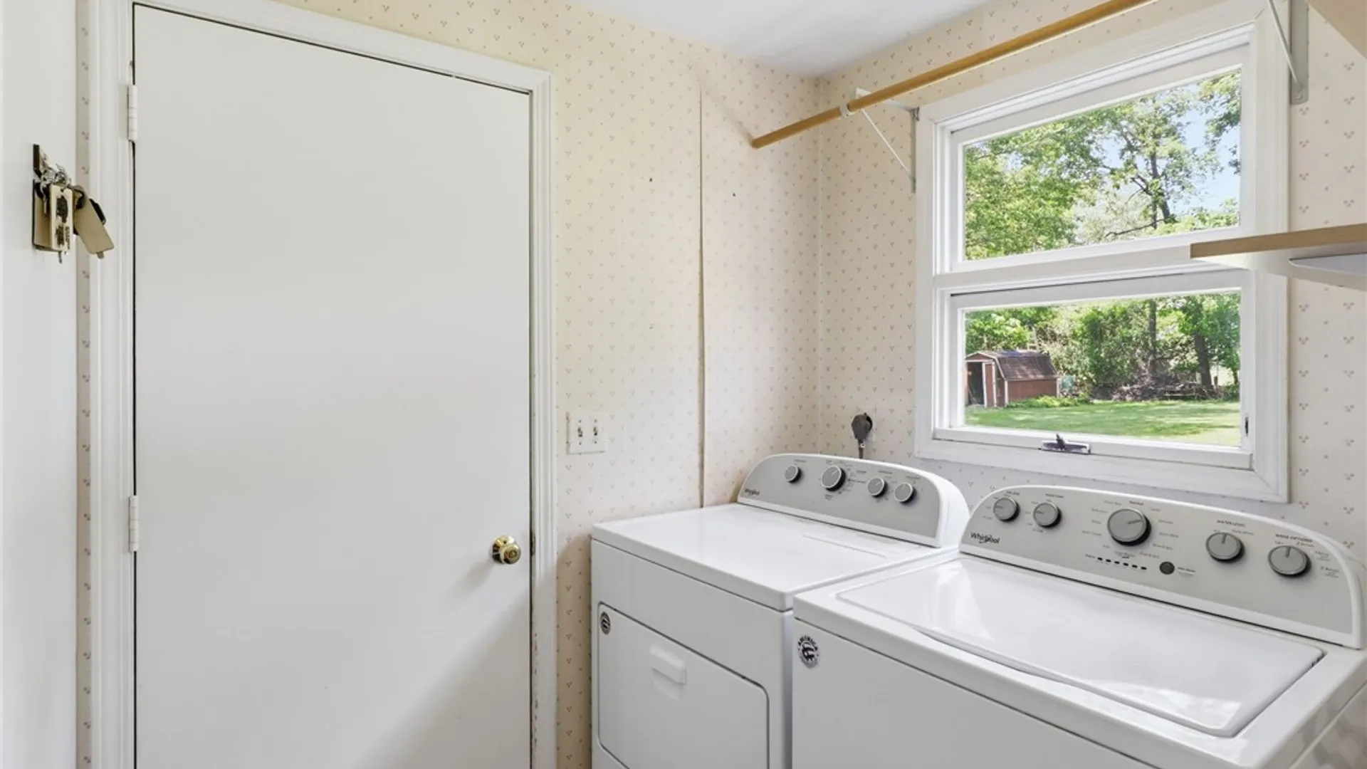 Property at 262 Hillary Lane, Penfield, NY 14526 34