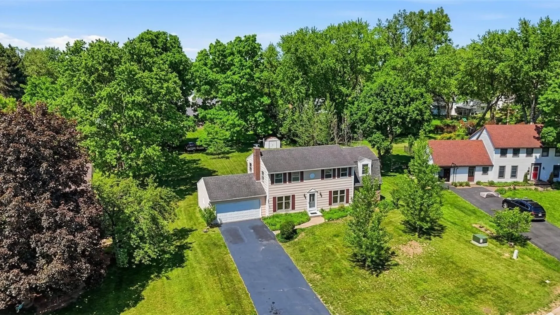 Property at 262 Hillary Lane, Penfield, NY 14526 45