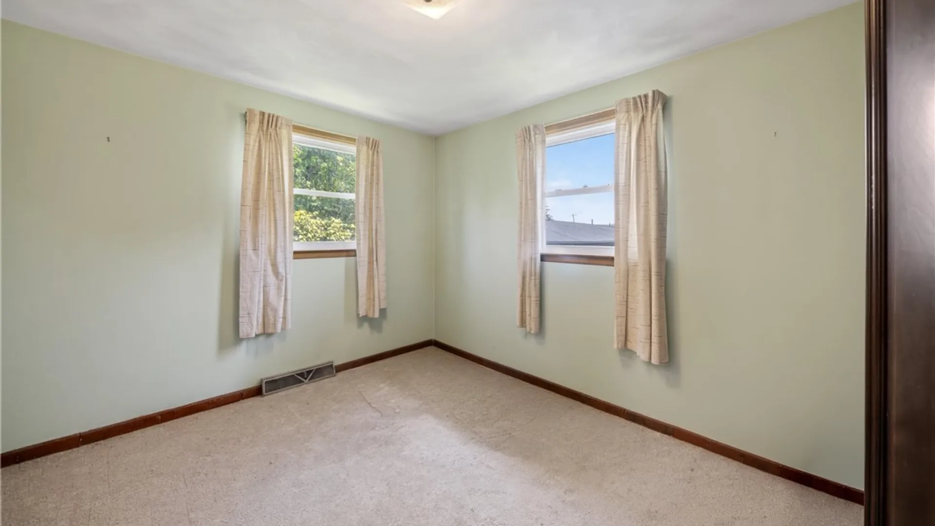 Property at 5766 Sunset, Cicero, NY 13039 15