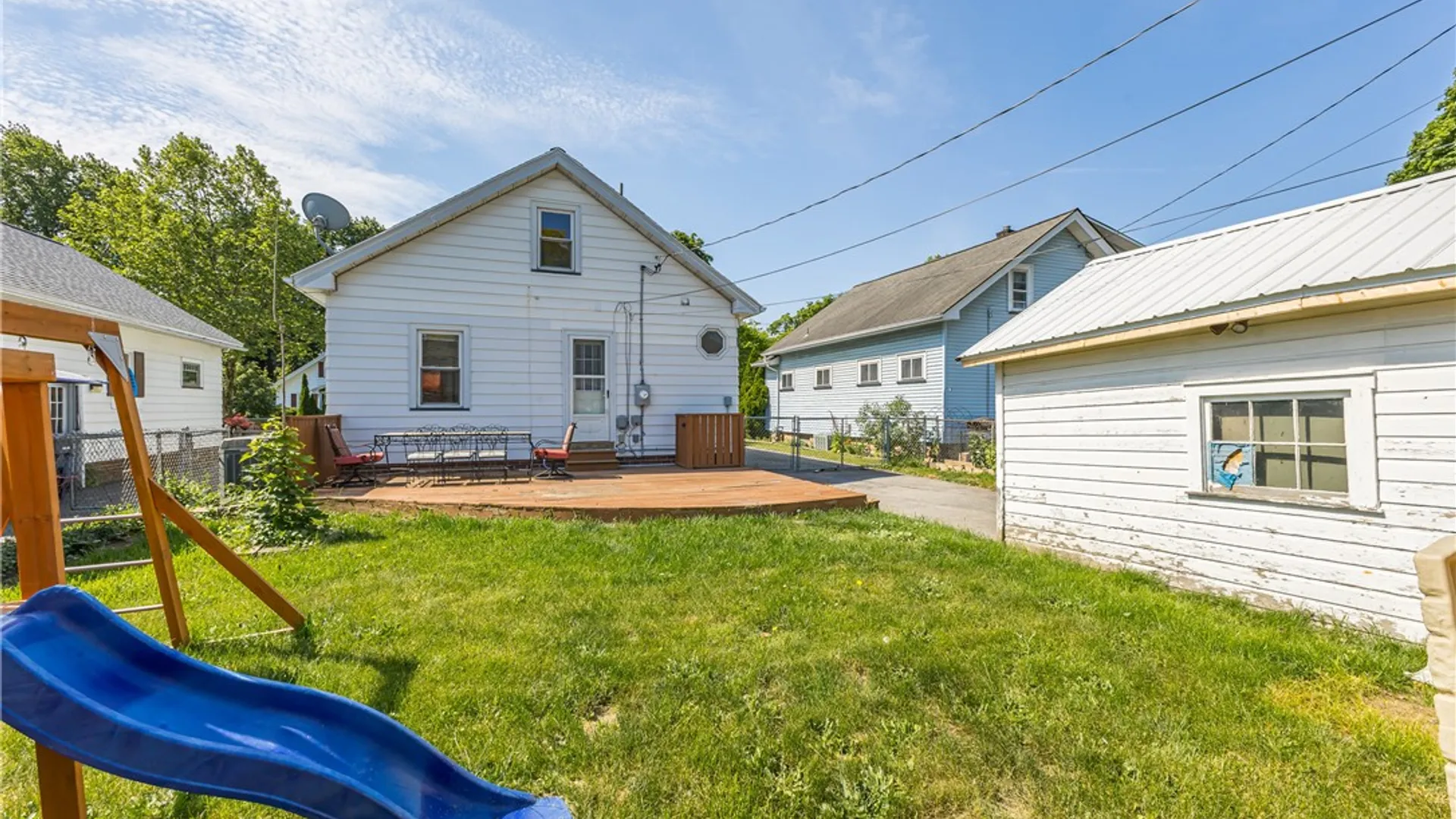 Property at 46 Beverly Heights, Greece, NY 14616 32