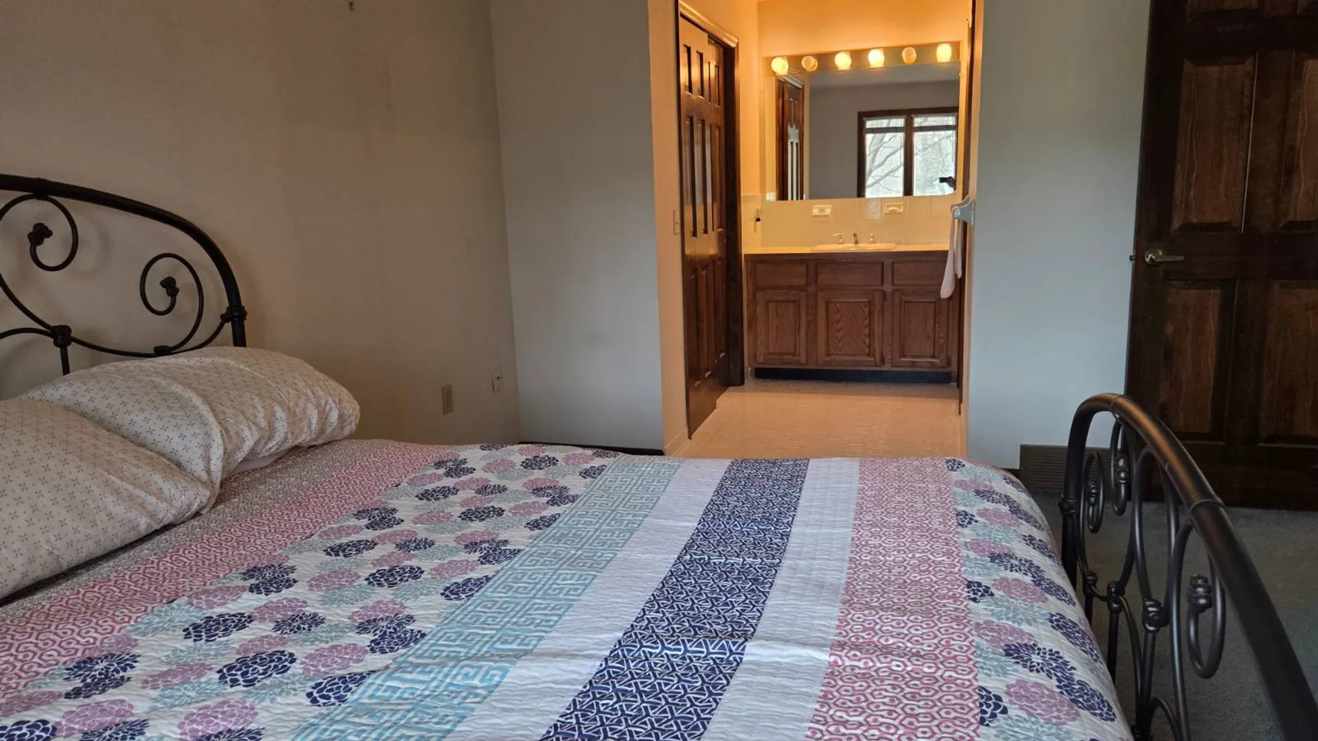 Property at 43 Via Da Vinci, Clifton Park, NY 12065 17