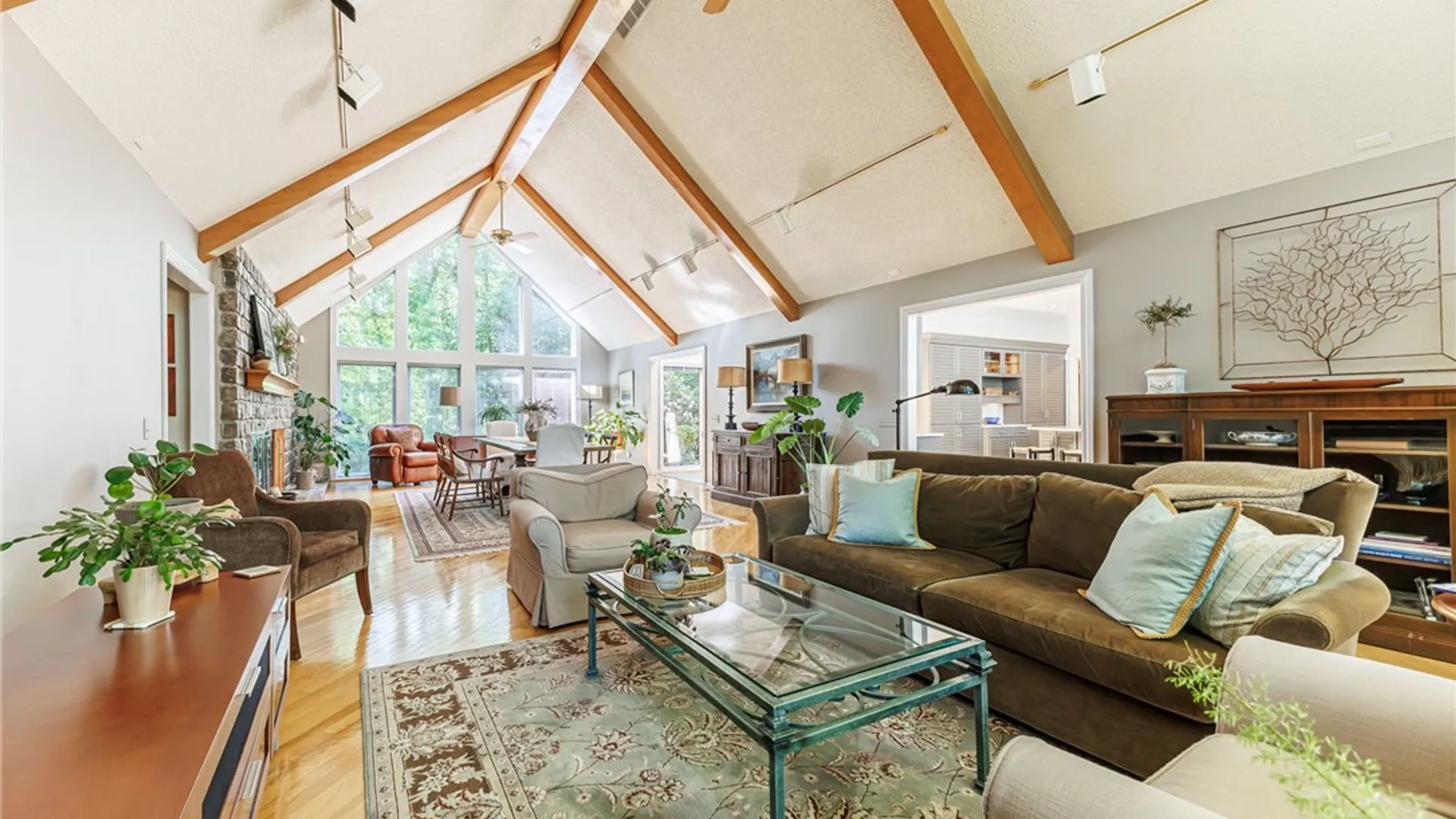 Property at 4 Auburndale, Pittsford, NY 14534 21