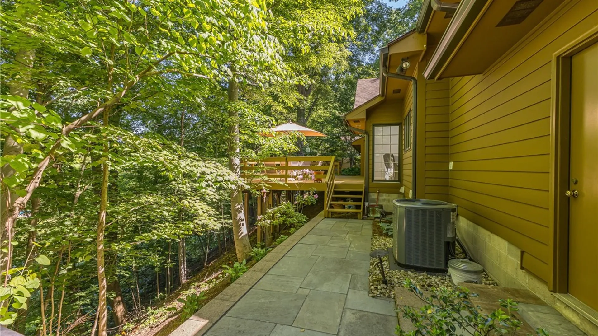 Property at 4 Auburndale, Pittsford, NY 14534 42