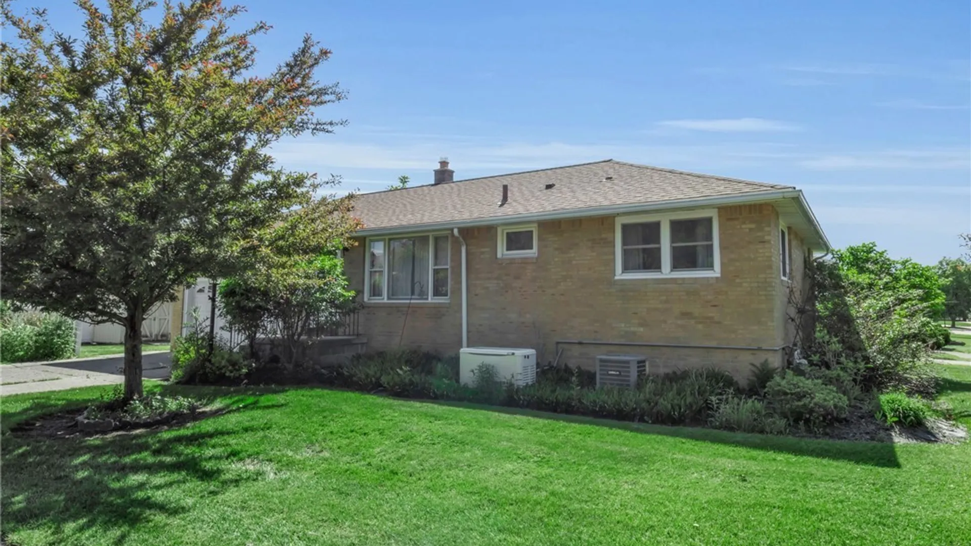 Property at 61 Alden Avenue, Buffalo, NY 14216 23