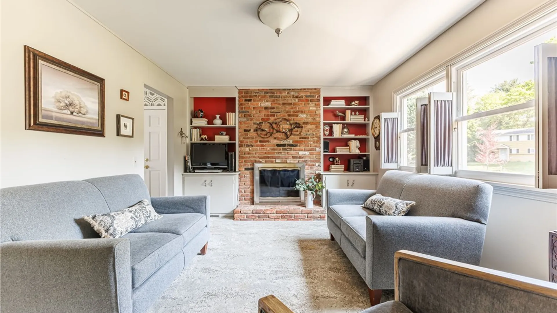 Property at 52 Parkridge Drive, Pittsford, NY 14534 9