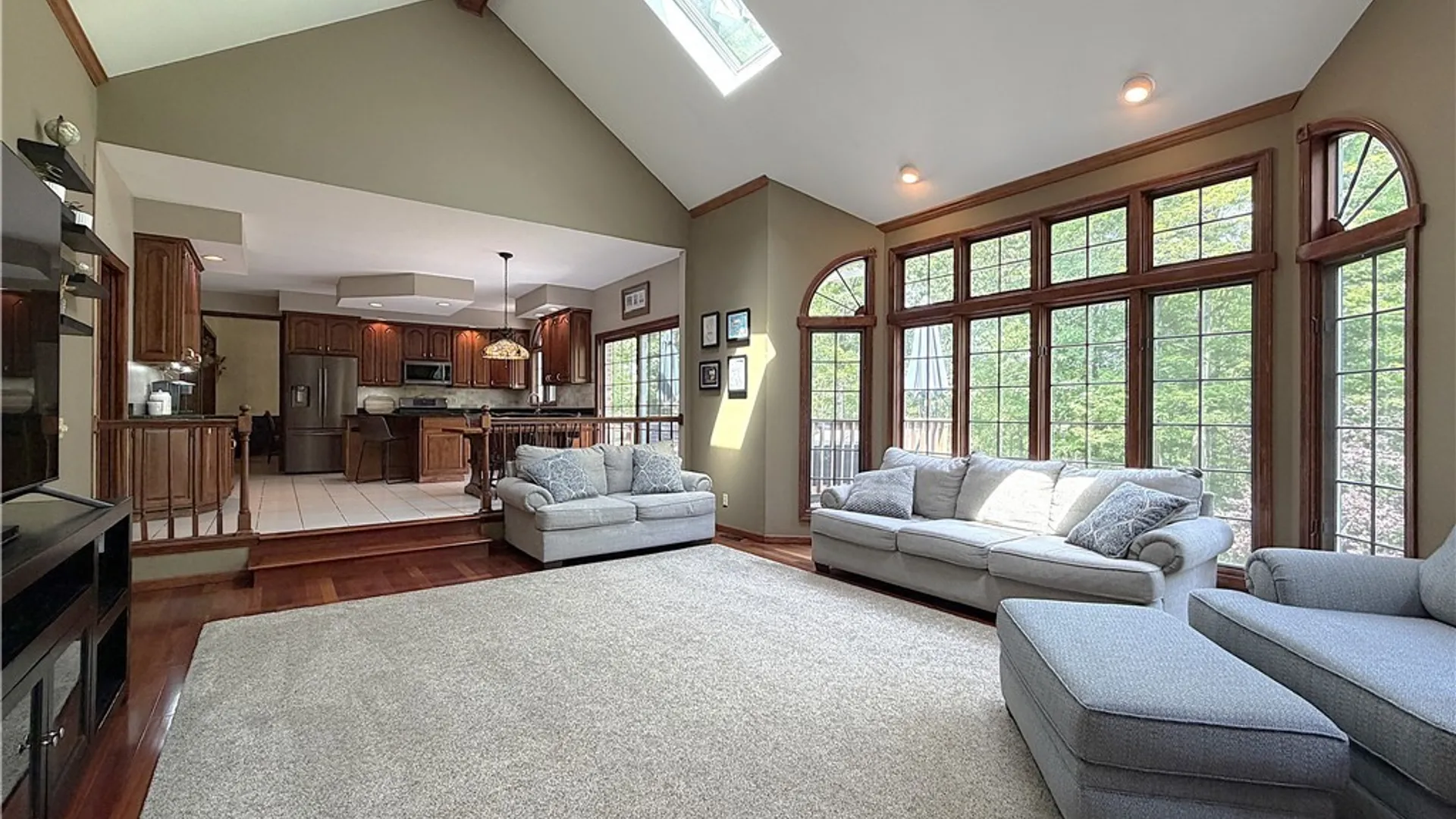 Property at 914 Underhill Road, Aurora, NY 14052 3