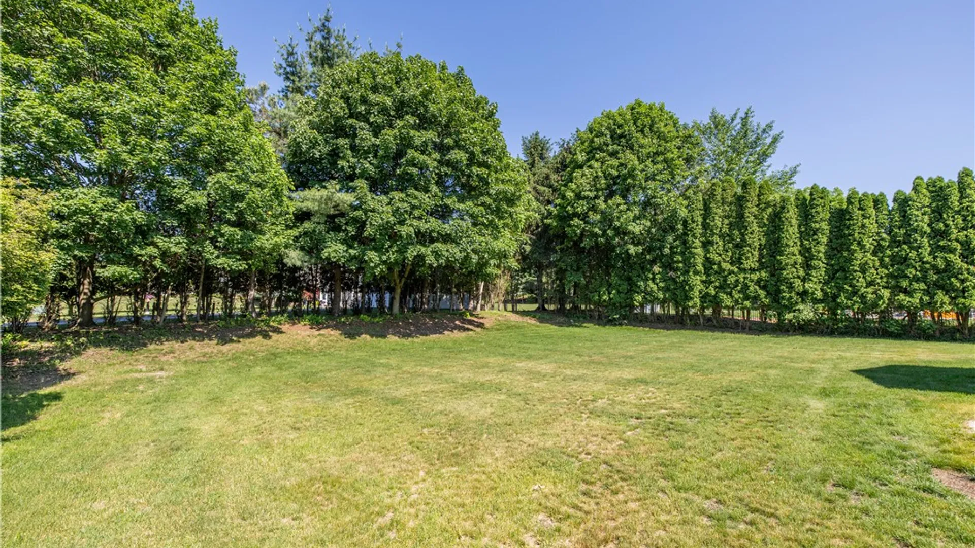 Property at 29 Ironwood Drive, Perinton, NY 14450 33