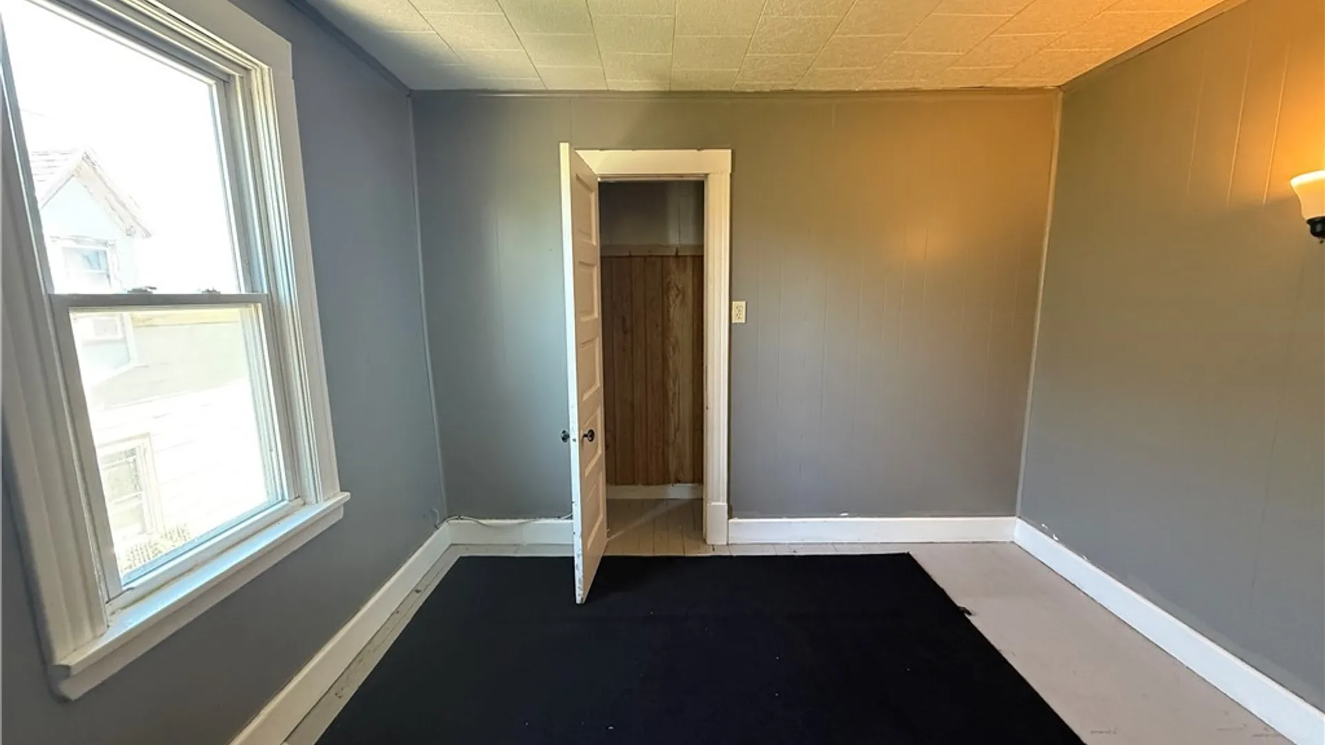 Property at 30 Hobart Street, Buffalo, NY 14206 20