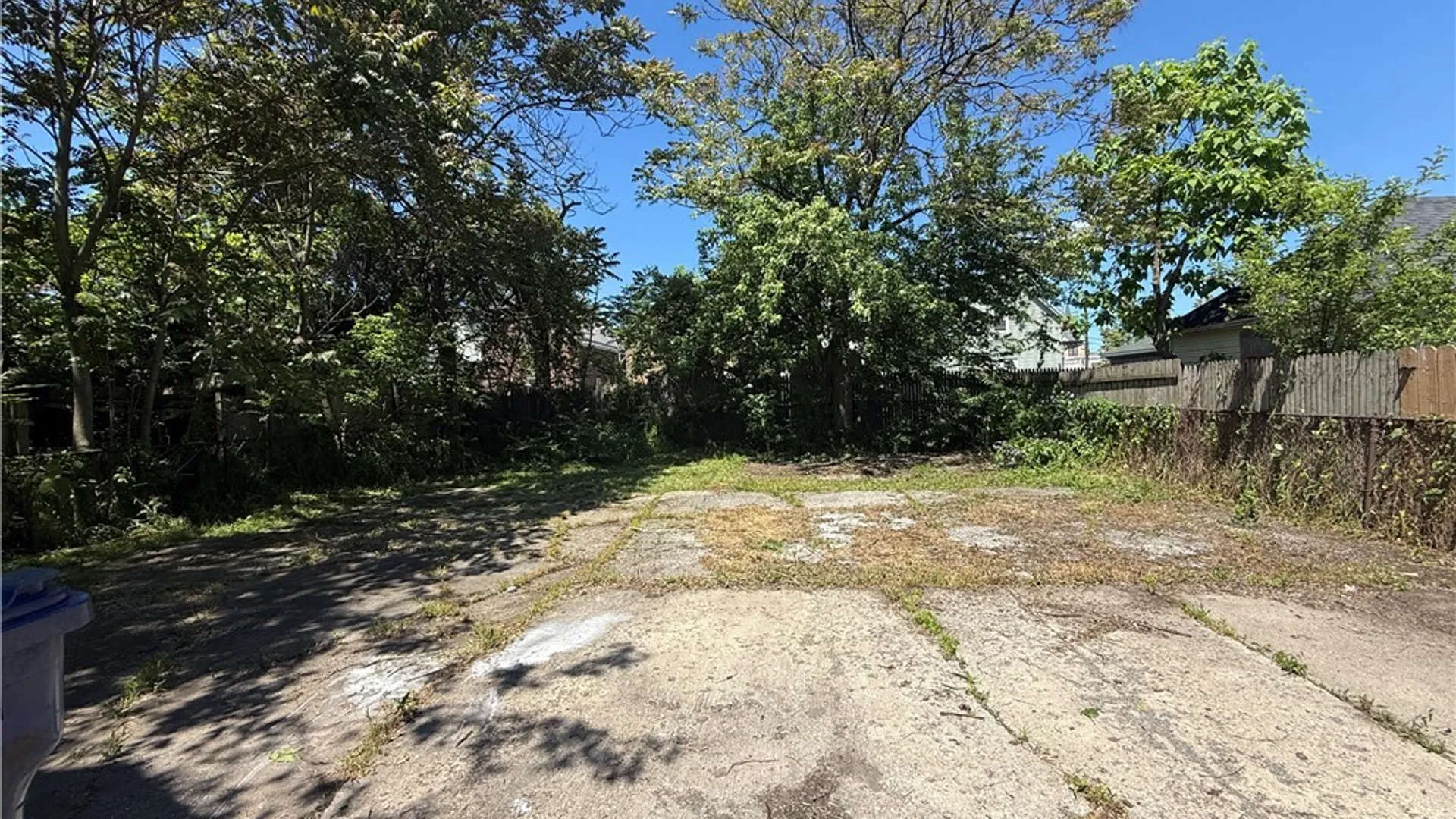 Property at 30 Hobart Street, Buffalo, NY 14206 5