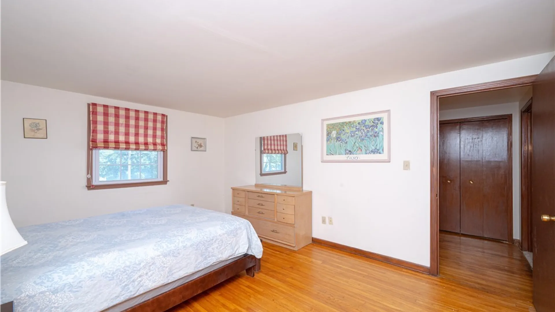 Property at 1042 Maple Road, Amherst, NY 14221 16
