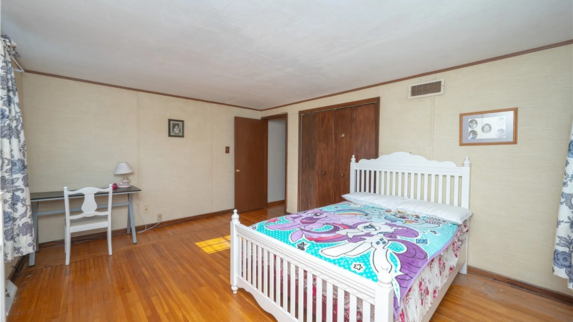 Property at 1042 Maple Road, Amherst, NY 14221 27