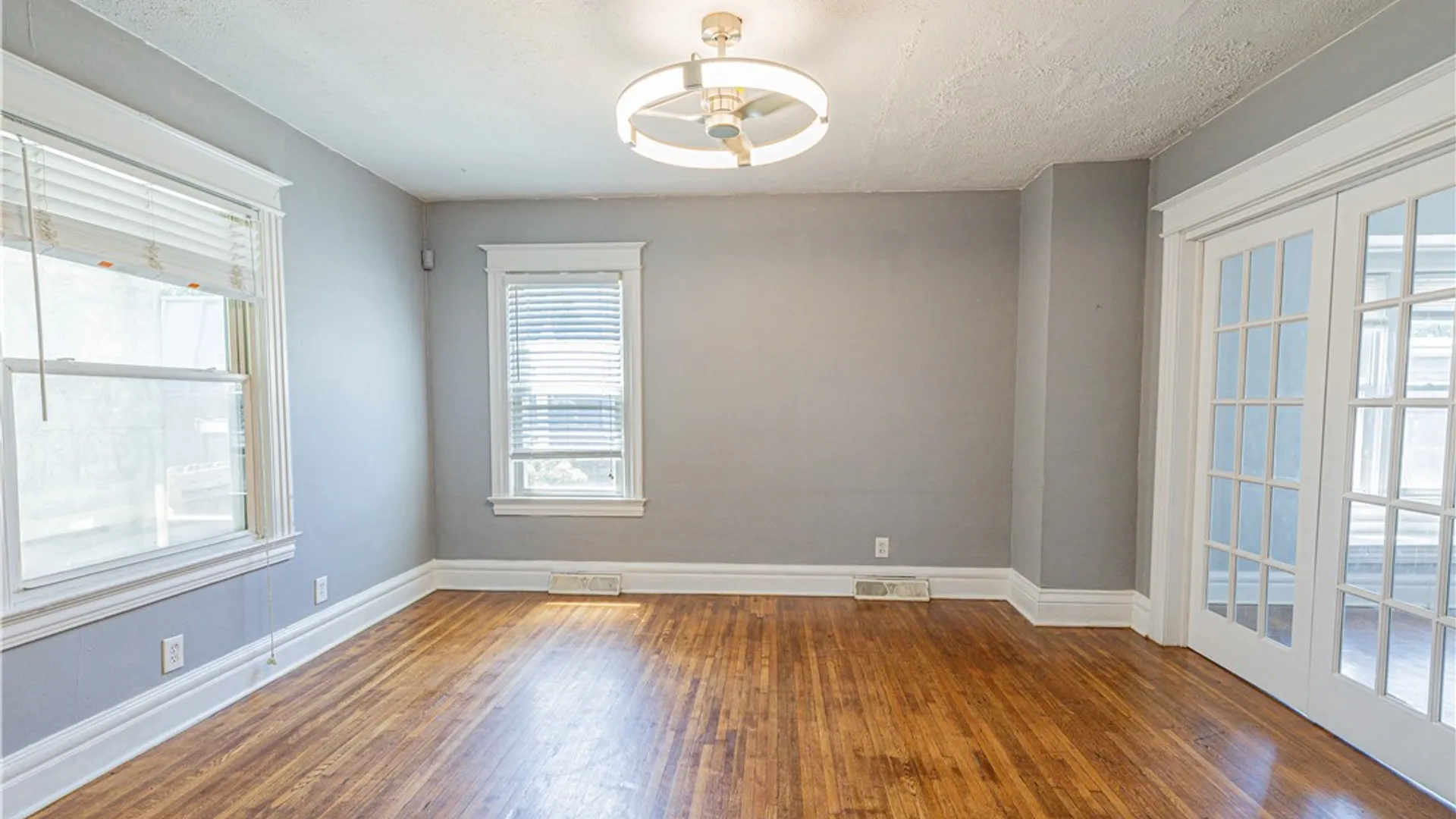 Property at 1915 South Avenue, Rochester, NY 14620 4