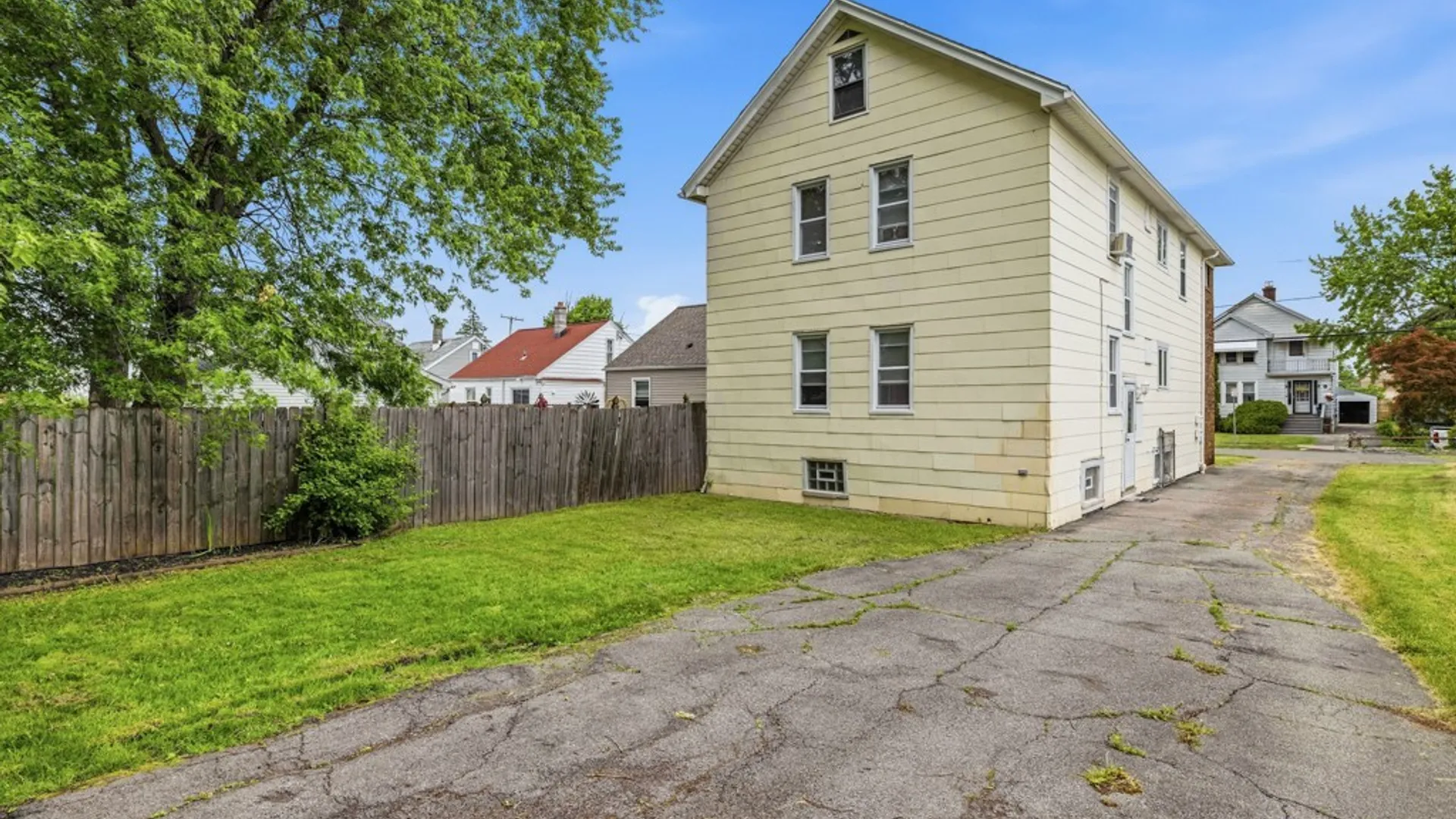 Property at 182 Ramsdell Avenue, Buffalo, NY 14216 32