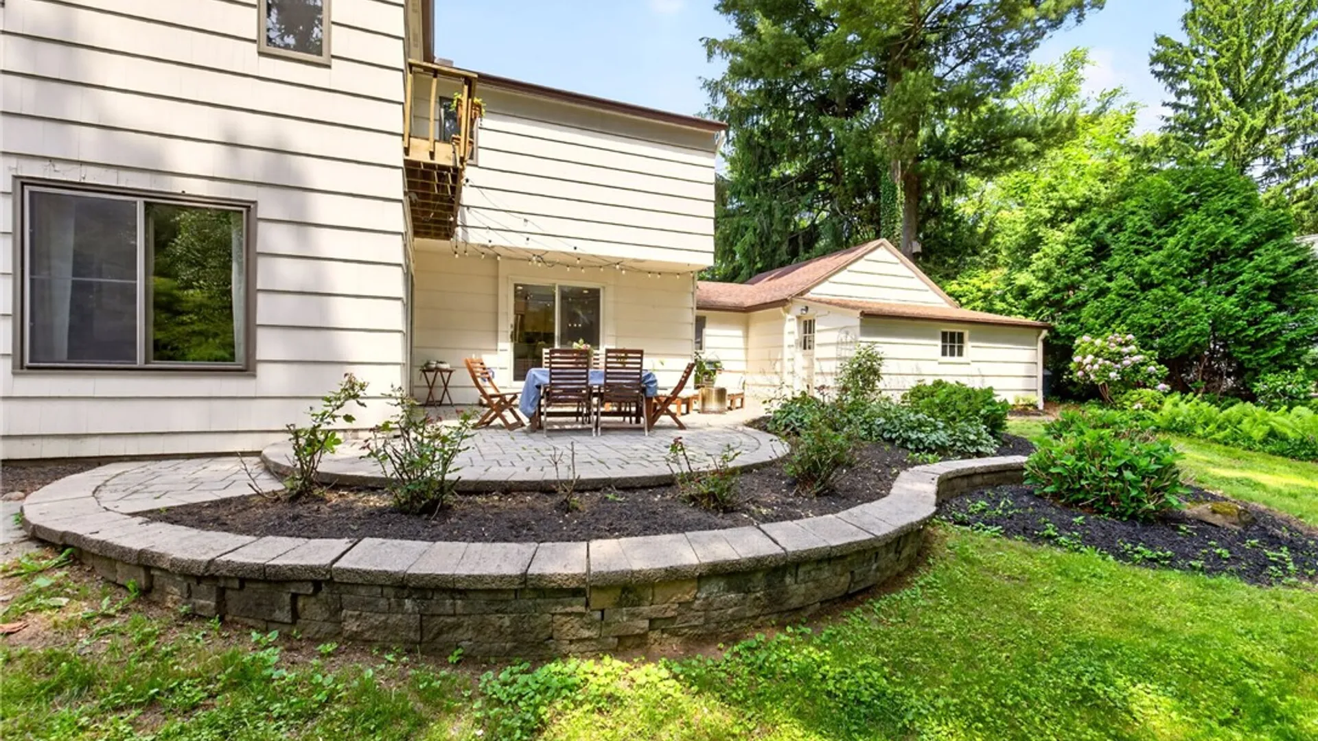 Property at 118 Branford Road, Brighton, NY 14618 36
