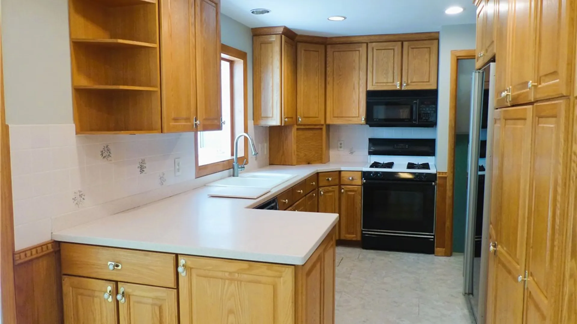 Property at 684 Marsh Road, Pittsford, NY 14534 13