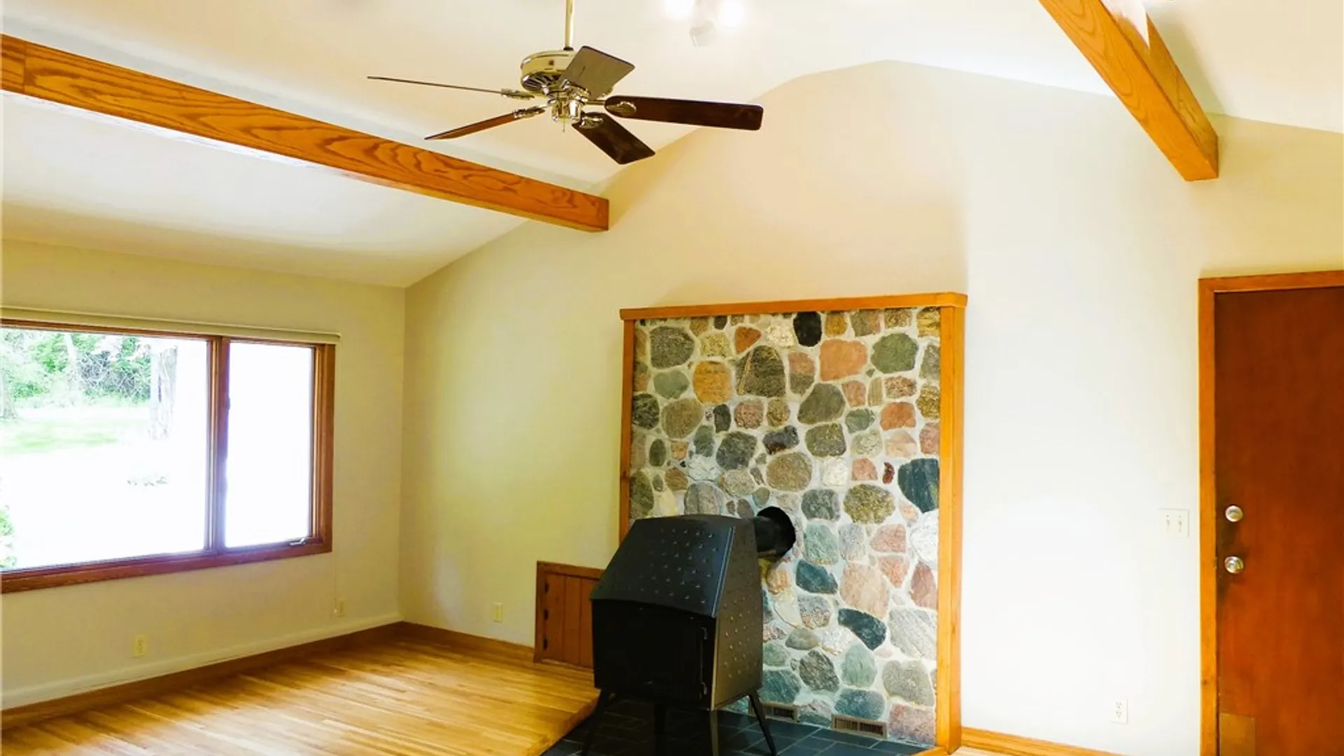 Property at 684 Marsh Road, Pittsford, NY 14534 9