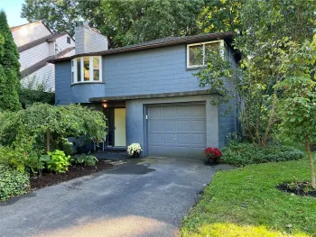 Property at 24 Menlo Place, Rochester, NY 14620
