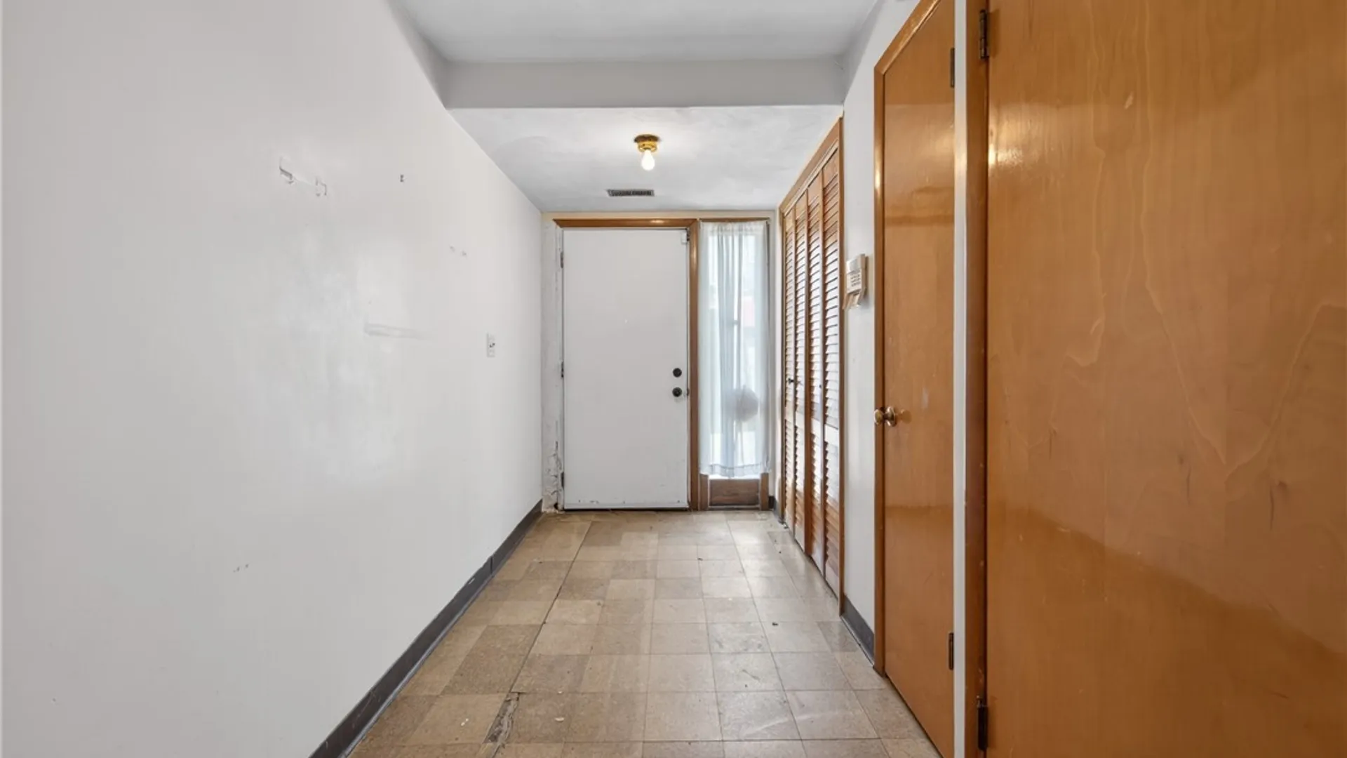 Property at 510 Atlantic Avenue, Syracuse, NY 13207 10