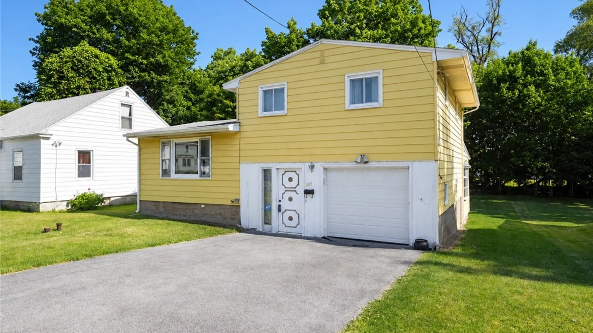 Property at 510 Atlantic Avenue, Syracuse, NY 13207 2