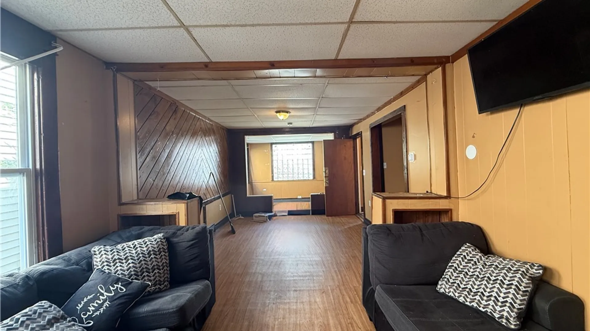 Property at 17 Weyand Avenue, Buffalo, NY 14210 14
