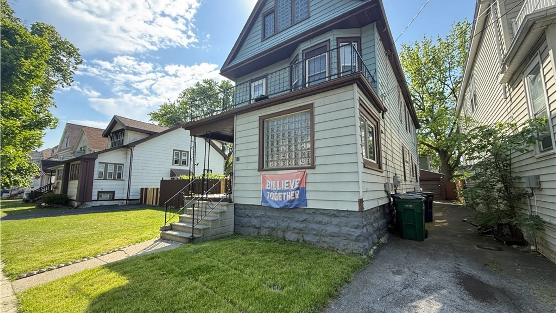 Property at 17 Weyand Avenue, Buffalo, NY 14210 3