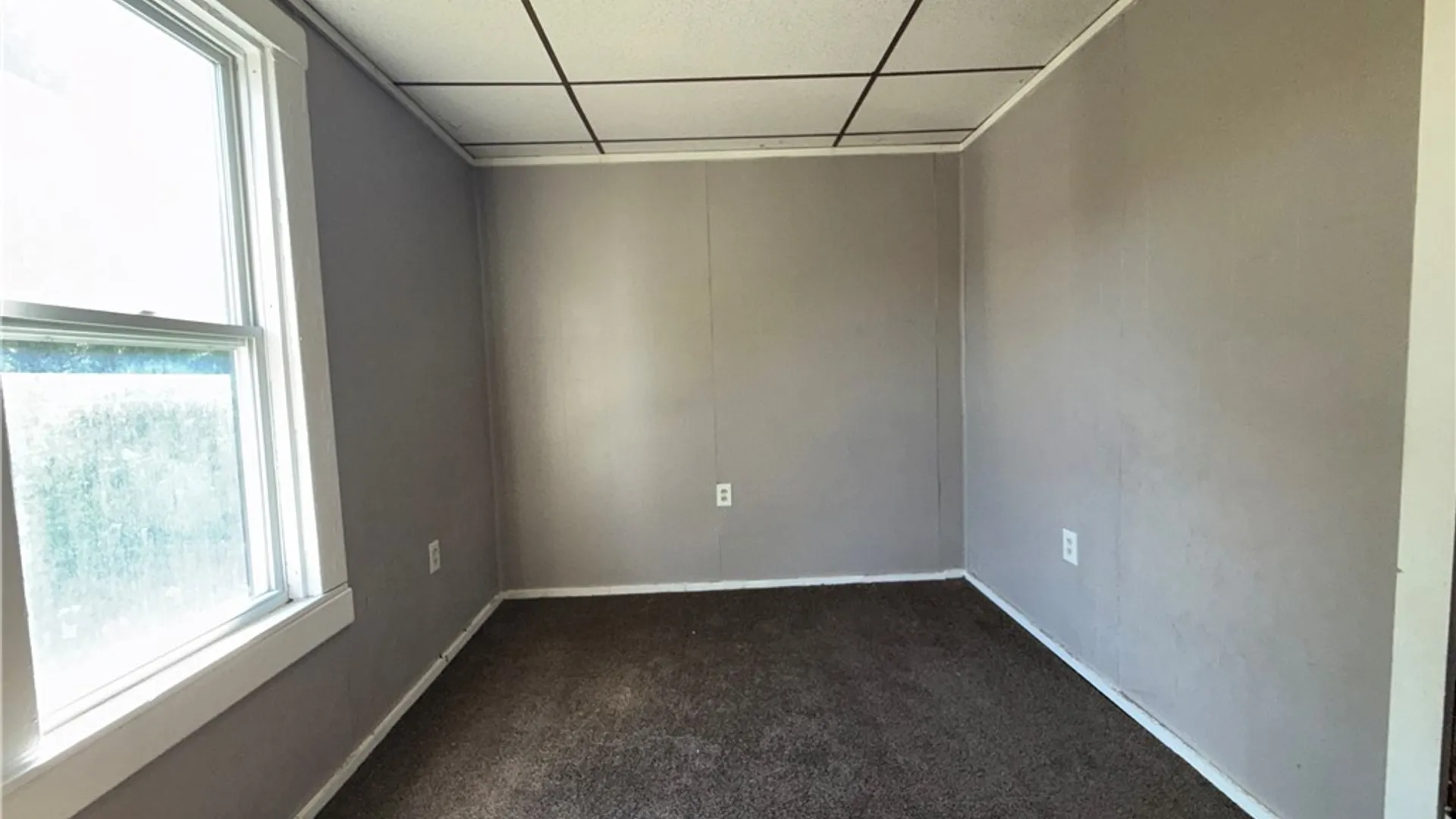 Property at 17 Weyand Avenue, Buffalo, NY 14210 8