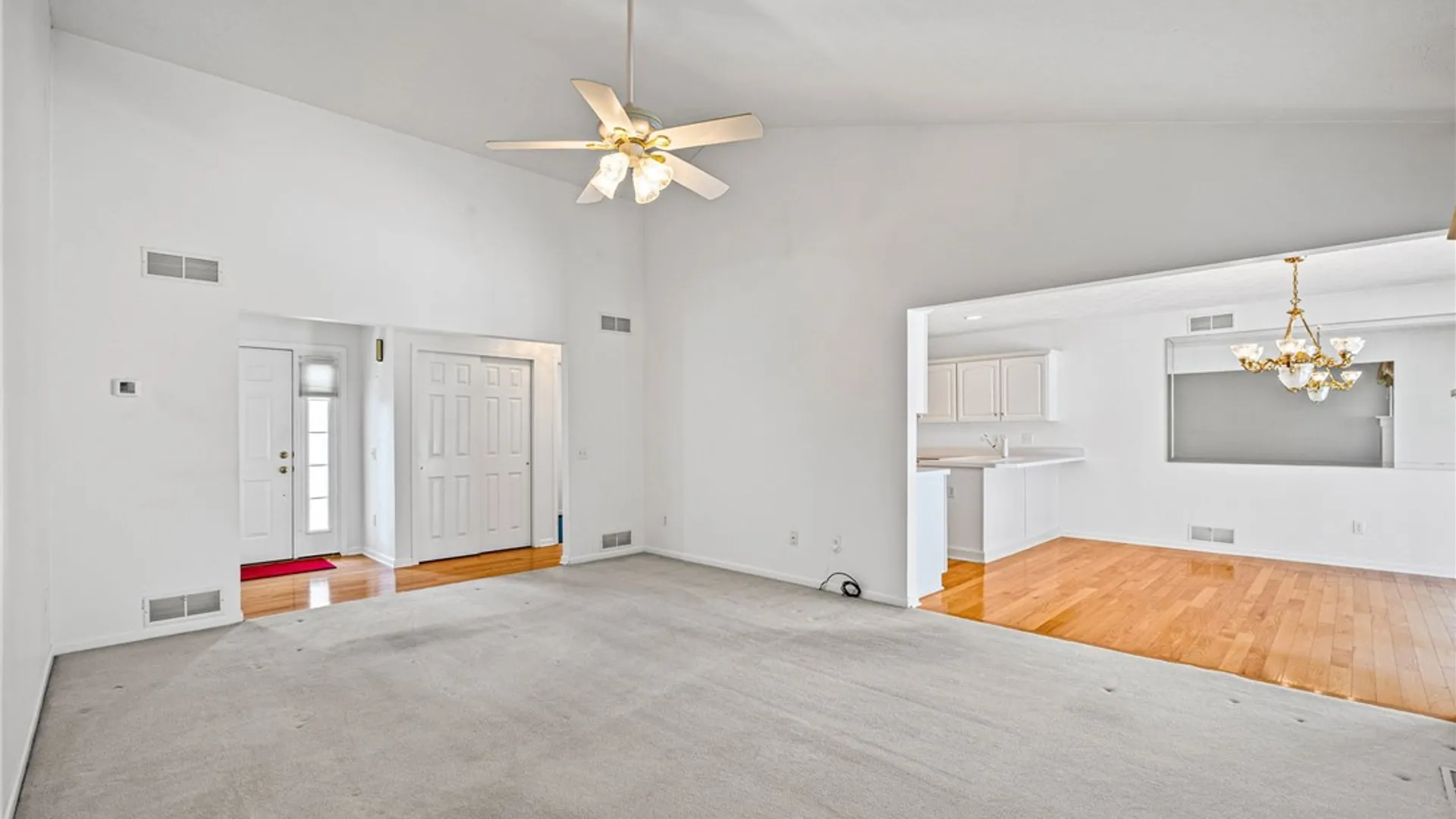 Property at 88 Leamington Circle, Greece, NY 14626 17