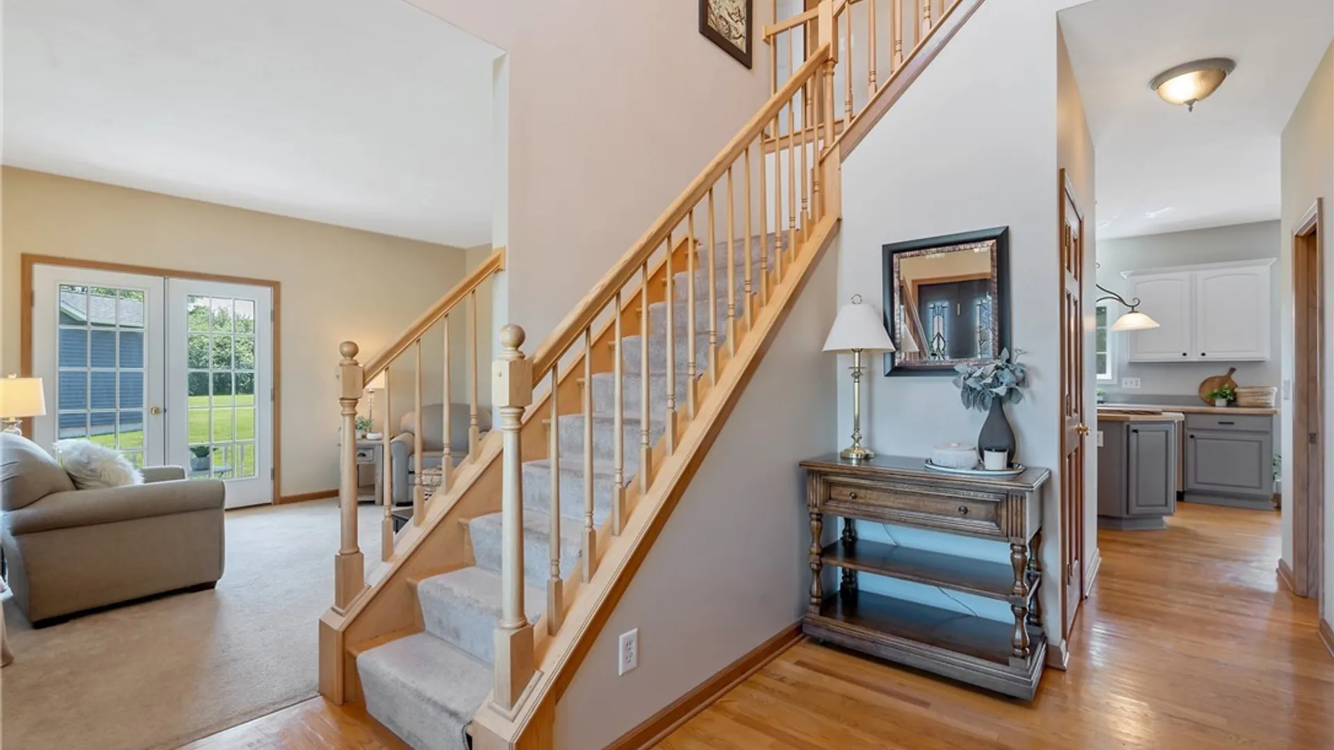 Property at 7508 Plum Hollow Circle, Clay, NY 13090 4