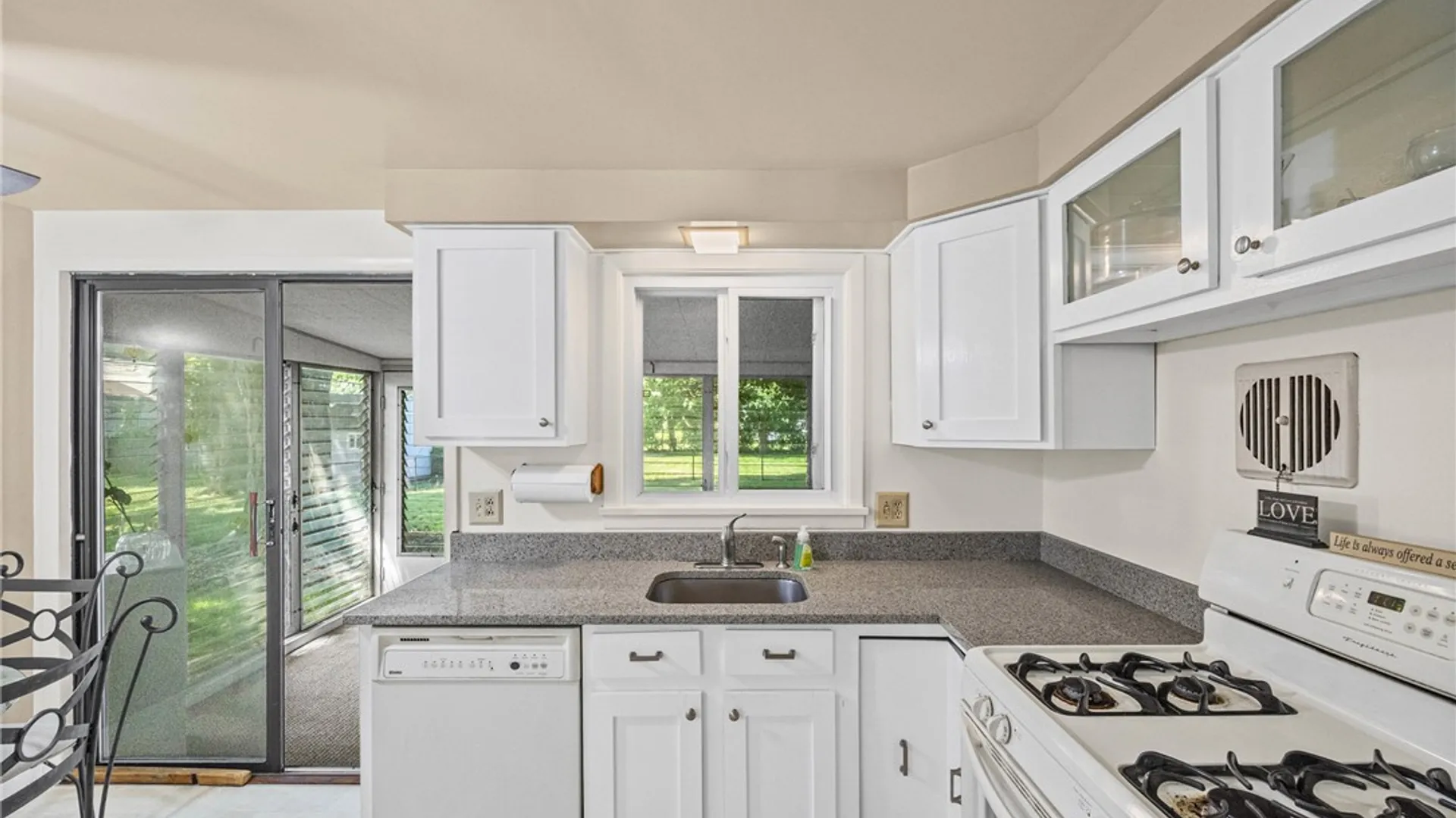 Property at 419 Harvest Drive, Greece, NY 14626 15
