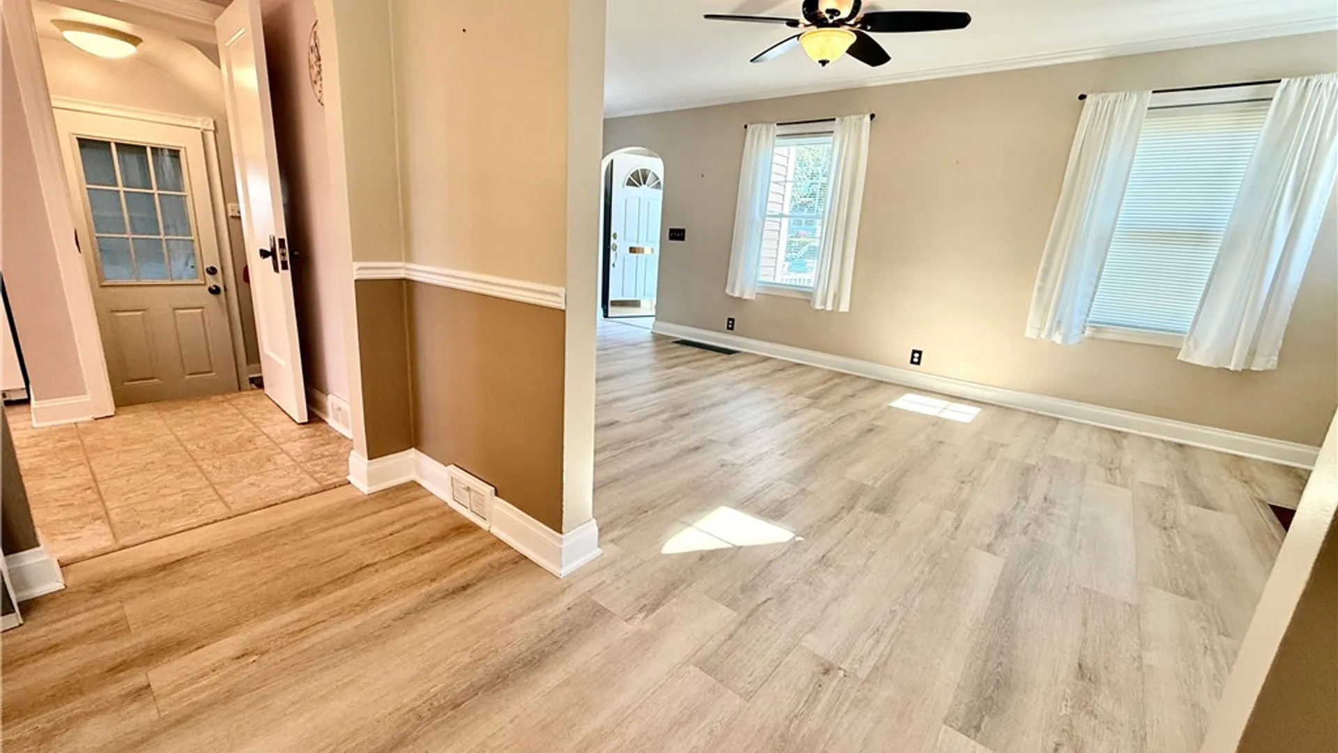 Property at 124 Gilbert Drive, Irondequoit, NY 14609 13