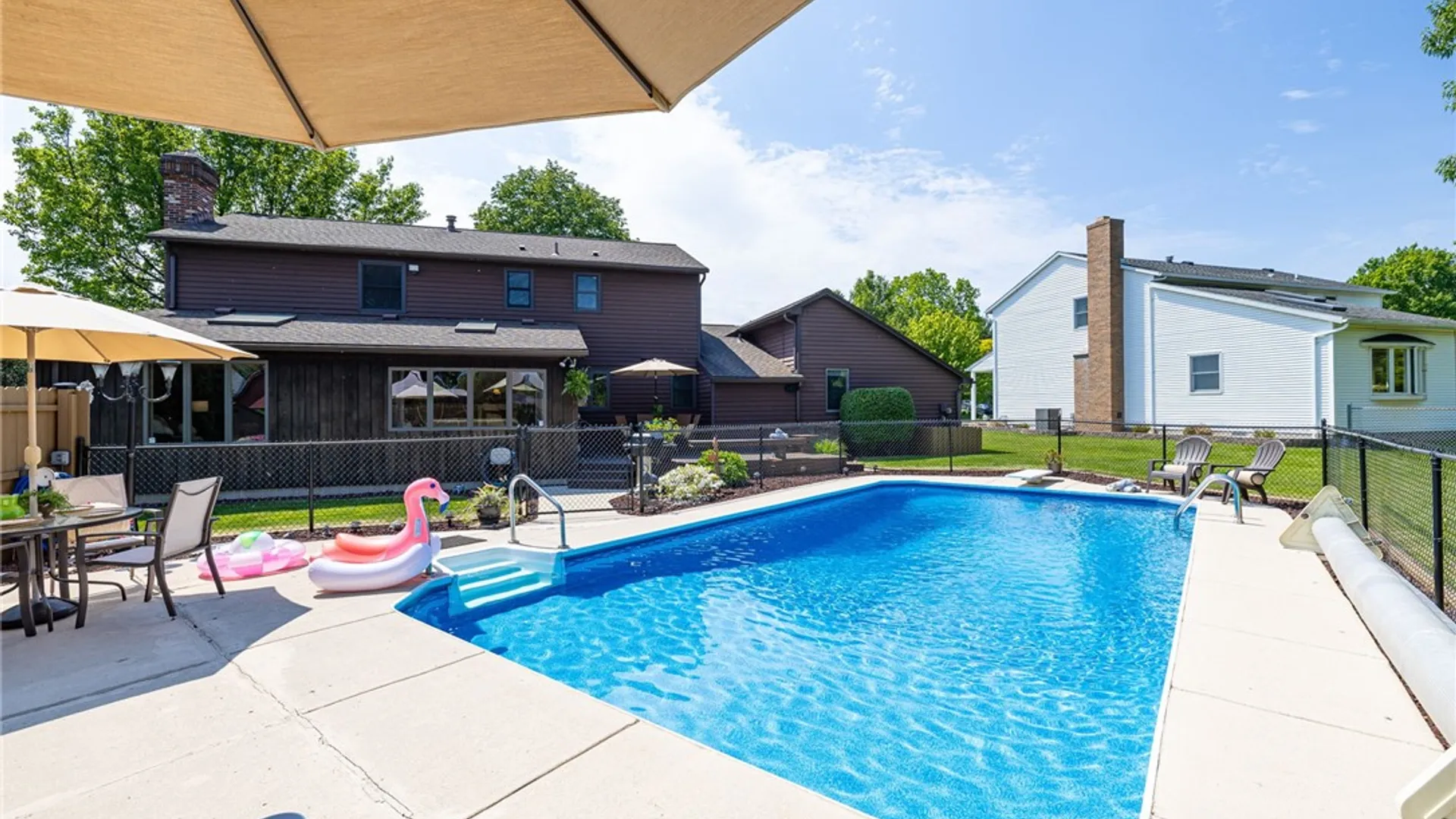 Property at 88 Northampton Circle, Greece, NY 14612 6