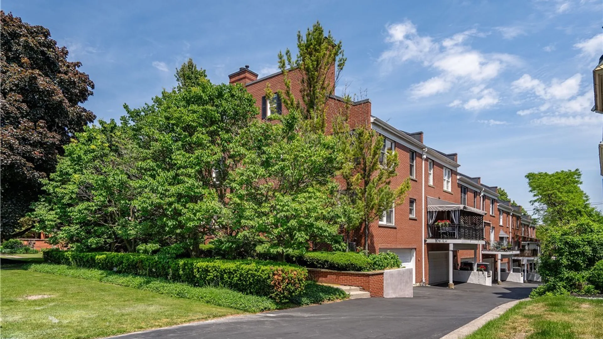 Property at 1119 Delaware Avenue, Buffalo, NY 14209 3