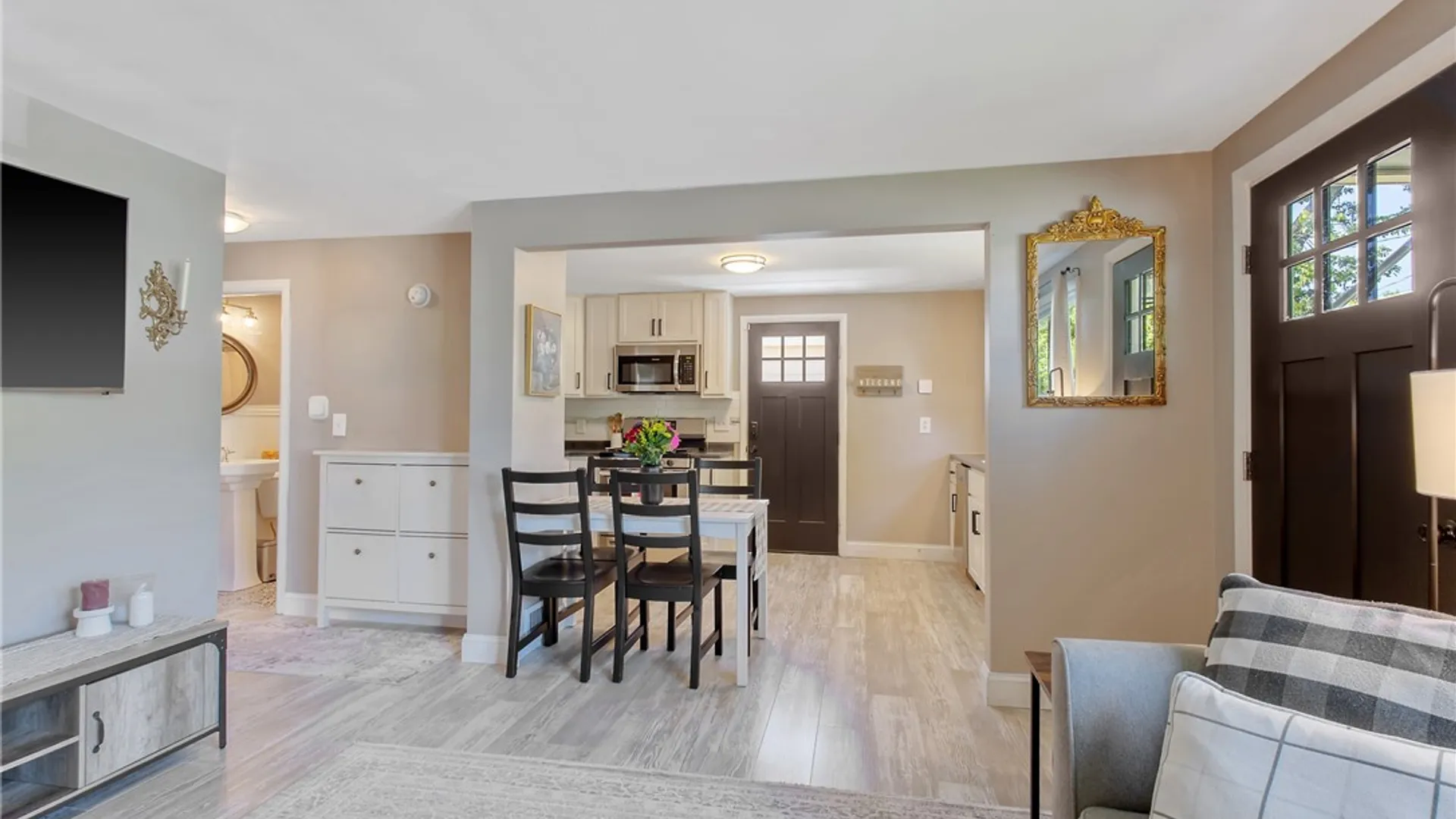 Property at 205 Toas Avenue, Salina, NY 13211 8